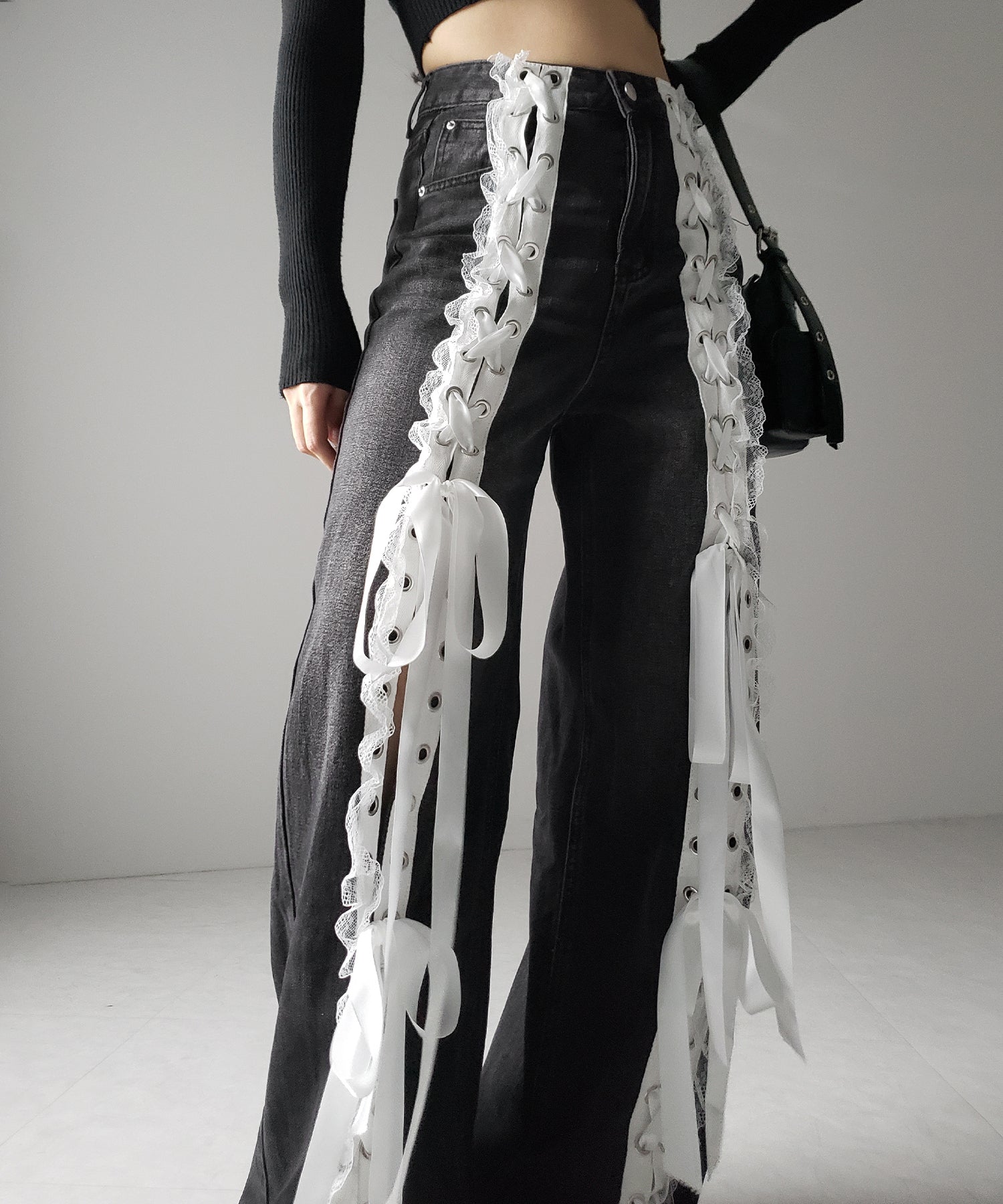 サテンリボンレースアップワイドデニムパンツ / satin ribbon lace up wide denim pants