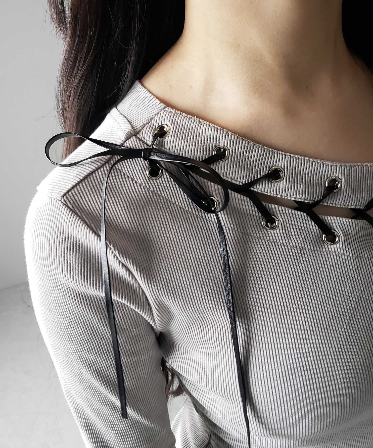 ヴィンテージカットアウトレースアップワンショルリブトップス / vintage cutout laceup one shoulder lib tops