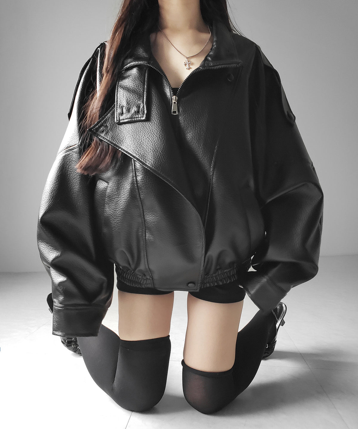 ヴィンテージフェイクレザースタンドカラージップアップブルゾン / 2WAY vintage fake leather stand collar zipup blouson