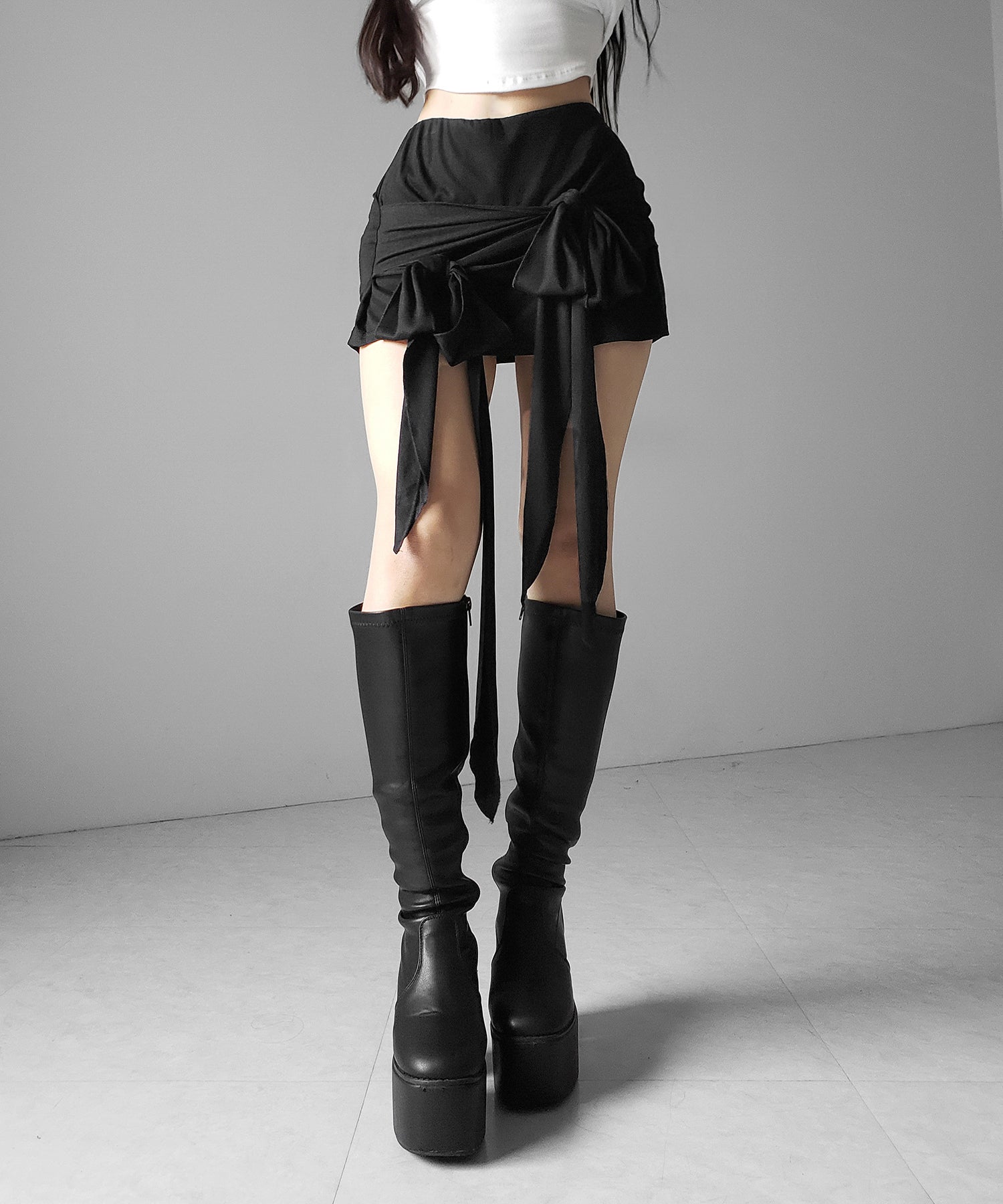 ダブルレイヤードリボンドレープミニスカパン / double layered ribbon draped mini skirt pants