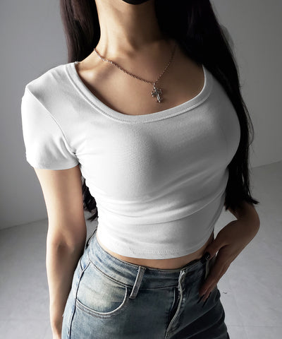 スクエアネックショートスリム半袖Tシャツ / square neck short slim sleeve T-shirt