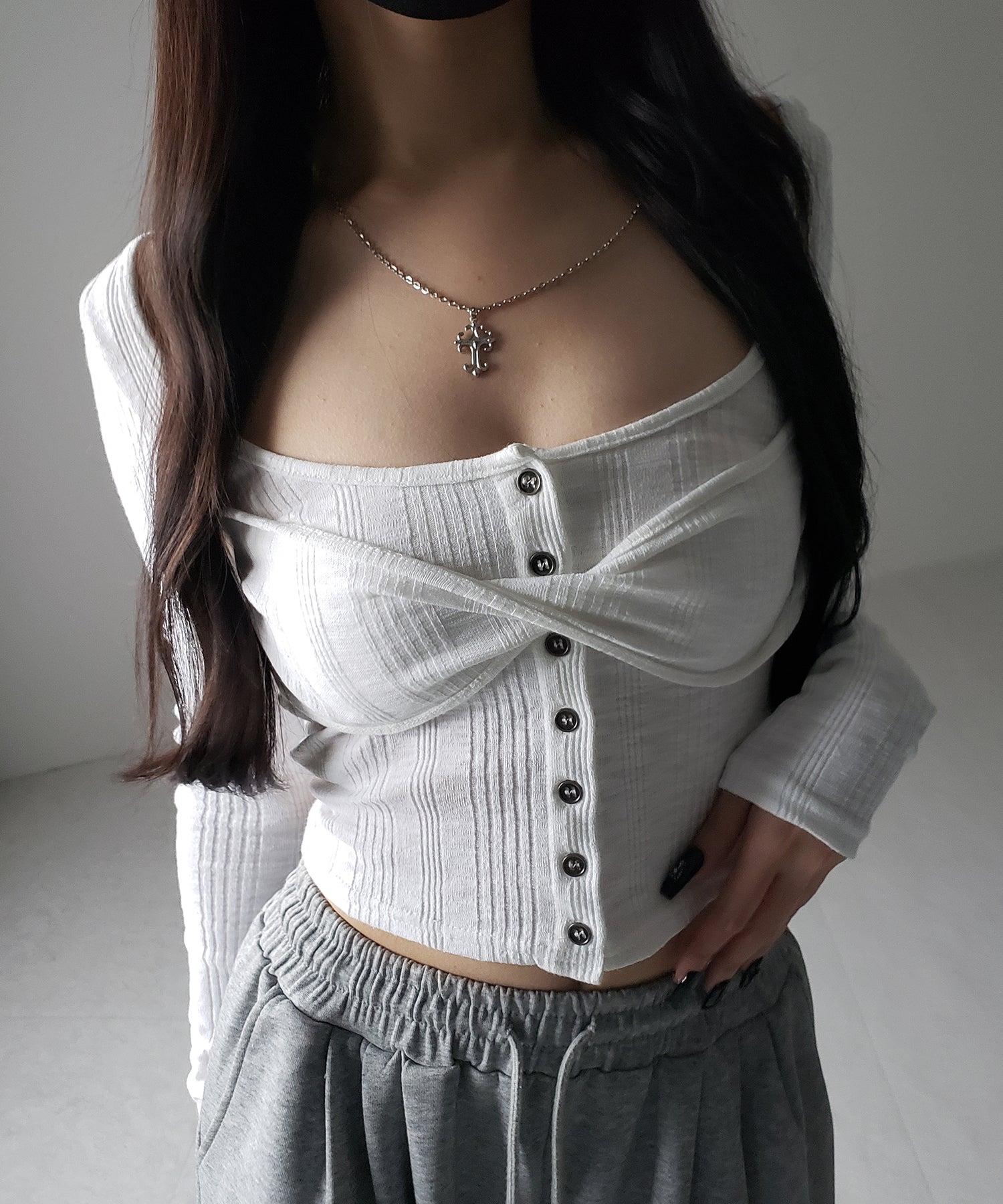 【 3color 】フロントボタンオープンネックリブカットソートップス / front button open neck ribbed cutsew tops