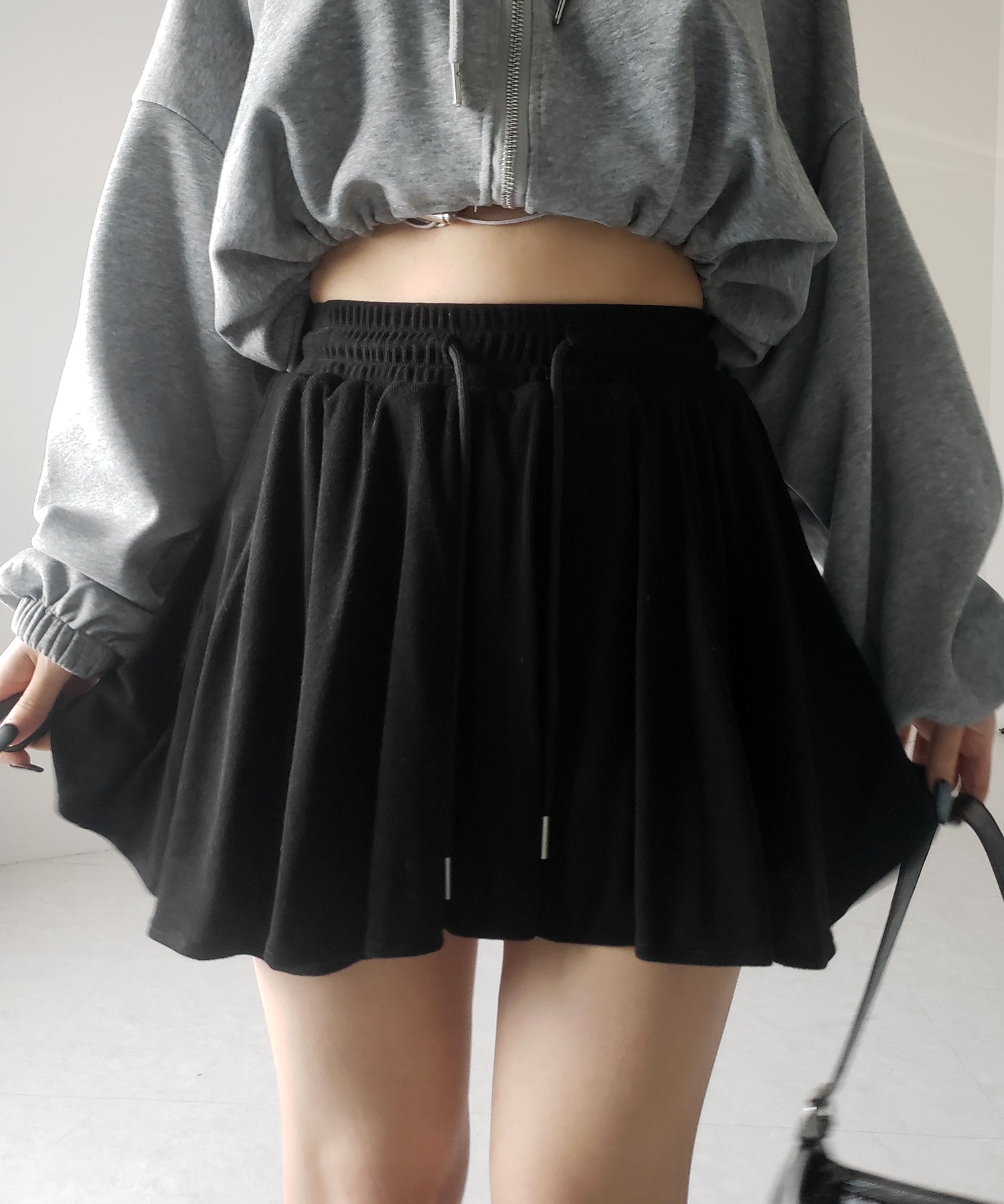 【インナーパンツ裏地付 】ハイウエストカットフレアミニスカート / High waist cut flare mini skirt