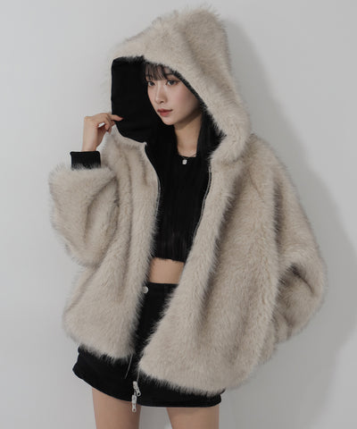 【 リバーシブル2WAY】ビッグフーディボリュームフェイクファーブルゾン / Reversible big hoodie volume fake fur blouson