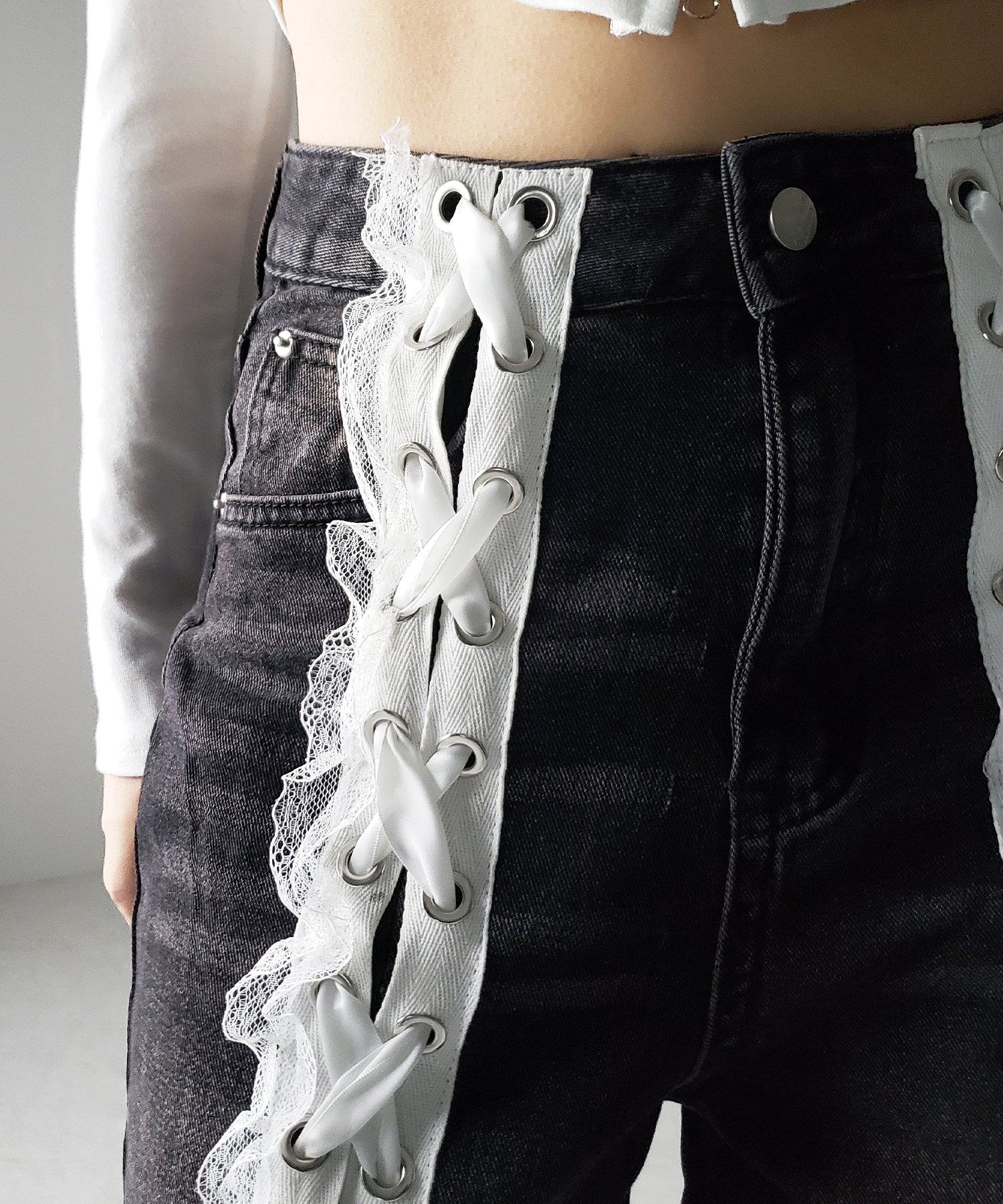 サテンリボンレースアップワイドデニムパンツ / satin ribbon lace up wide denim pants