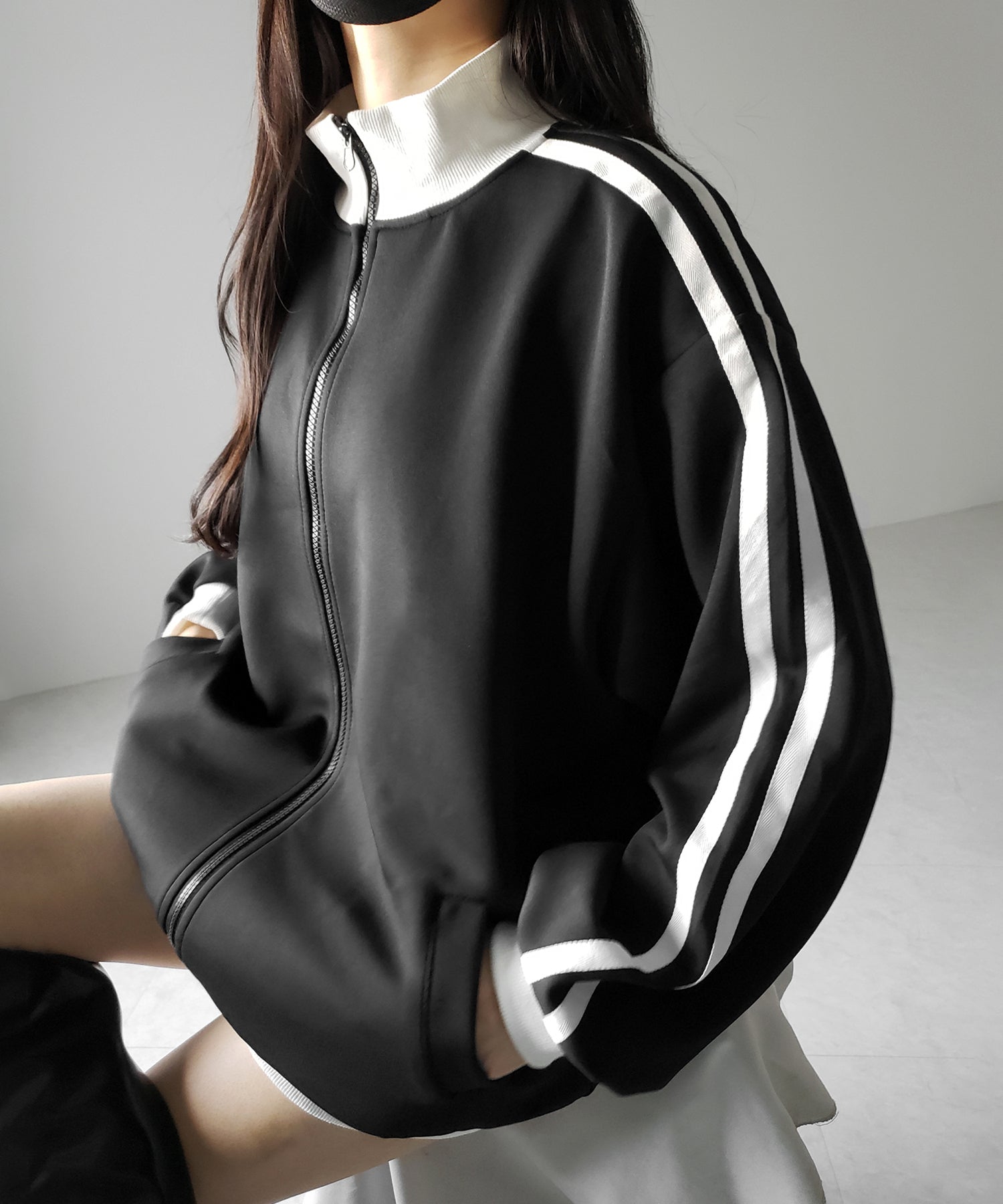 【 無地/配色を選べる2color 】サイドラインオーバーサイズトラックジャケット / sideline oversize track jacket