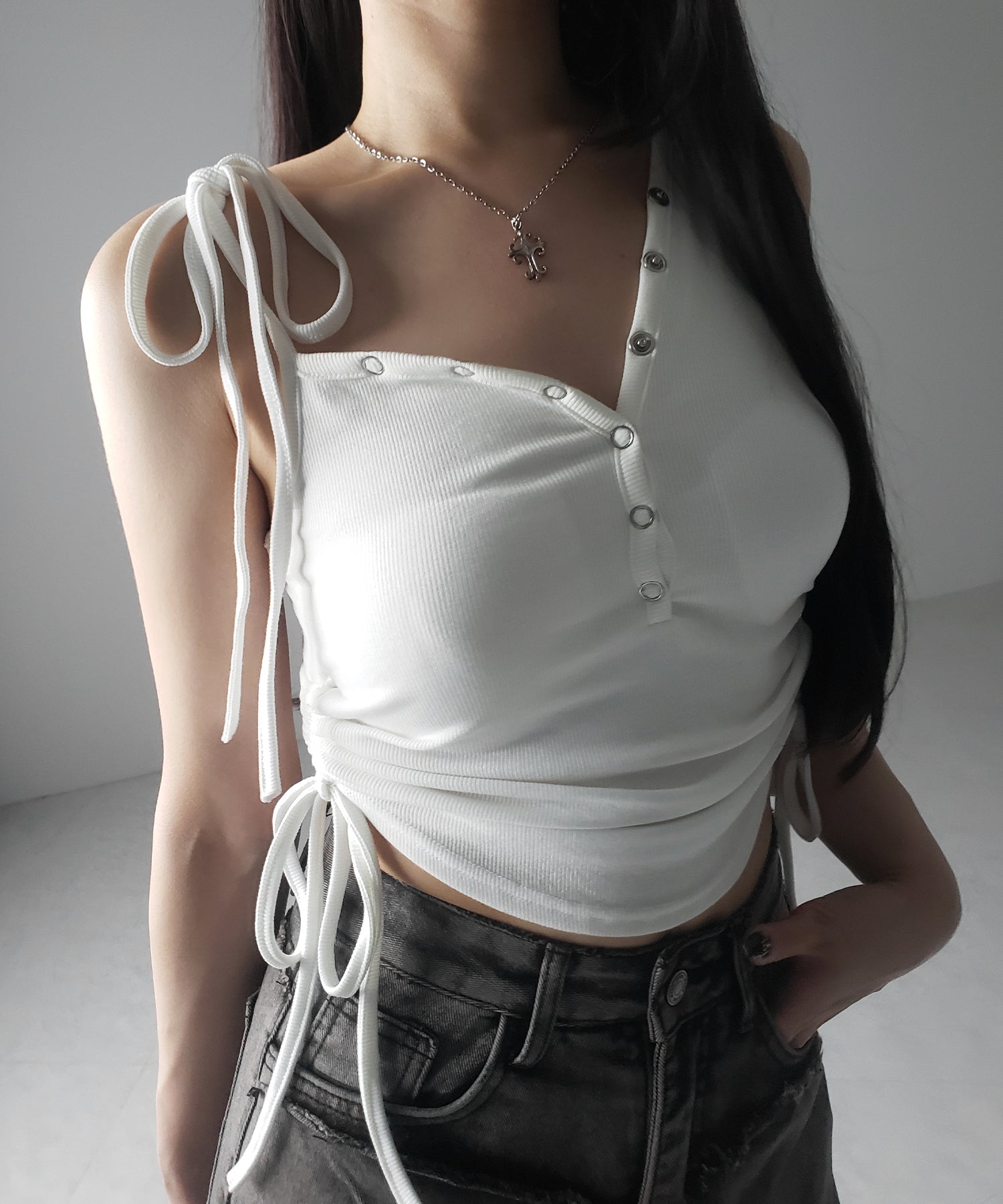 ショルダーリボンシャーリングキャミタンクトップ/ shoulder ribbon shirring cami tank top