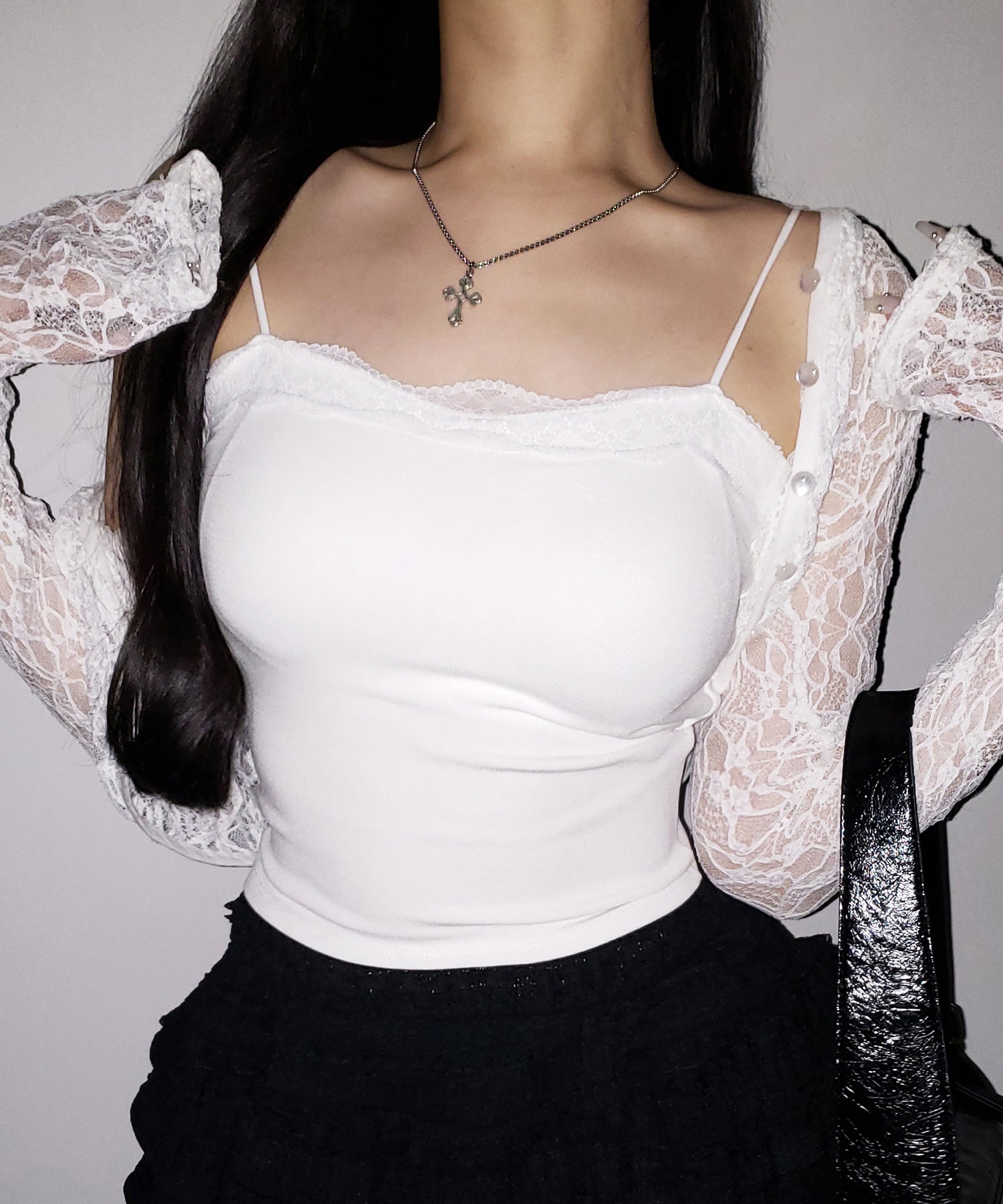 【 3color 】レース切替スクエアクロップドキャミソール / Lace switched square cropped camisole