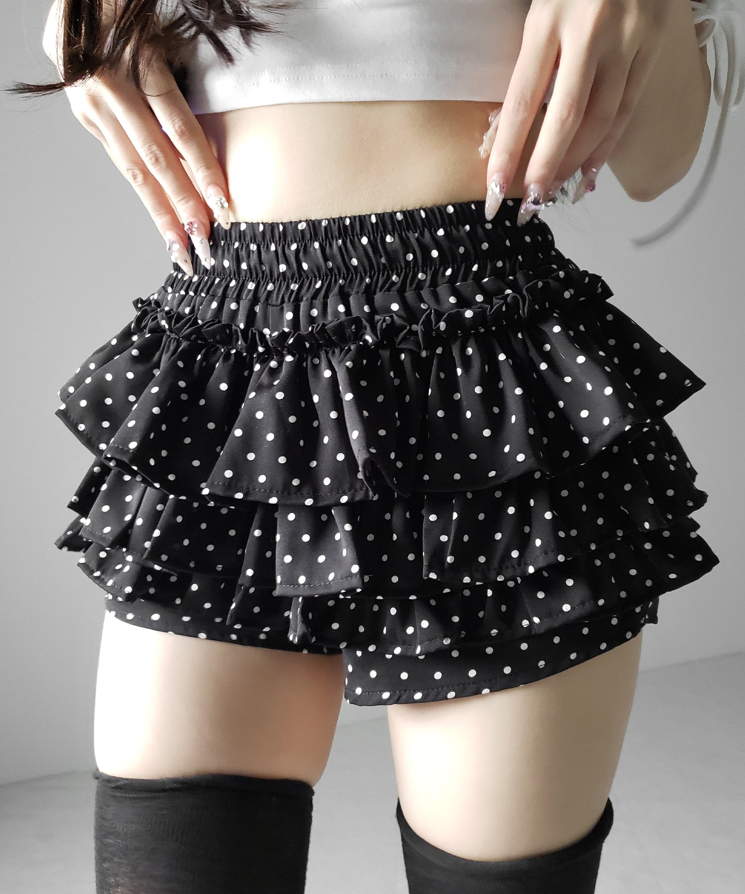 ティアードフリルドットショートパンツ / tiered frill dot short pants