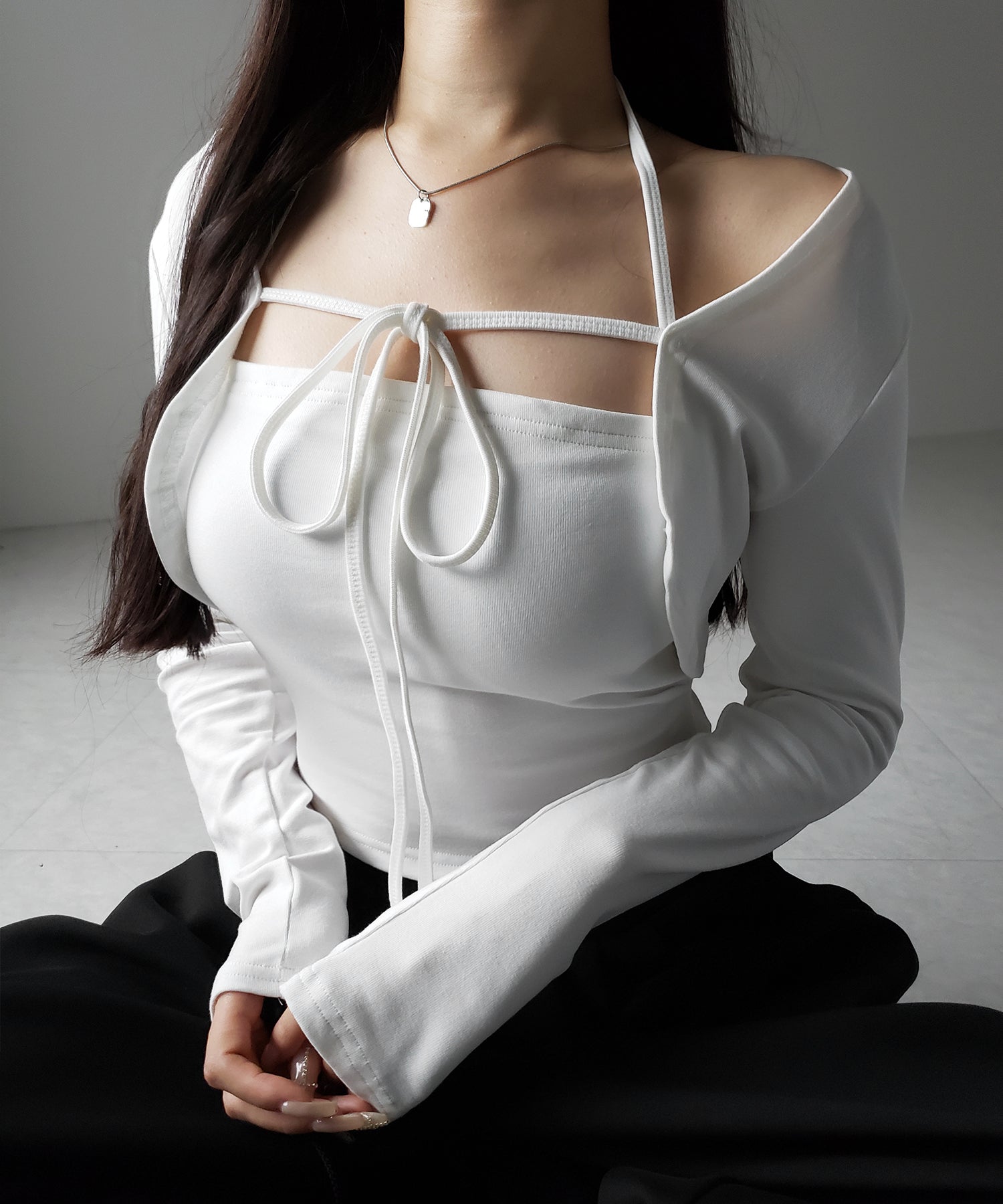 【 2点セット 】フロントリボン長袖ショートカーディガン+ ホルターキャミソール SET / front ribbon longsleeve short cardigan + halter camisole SET