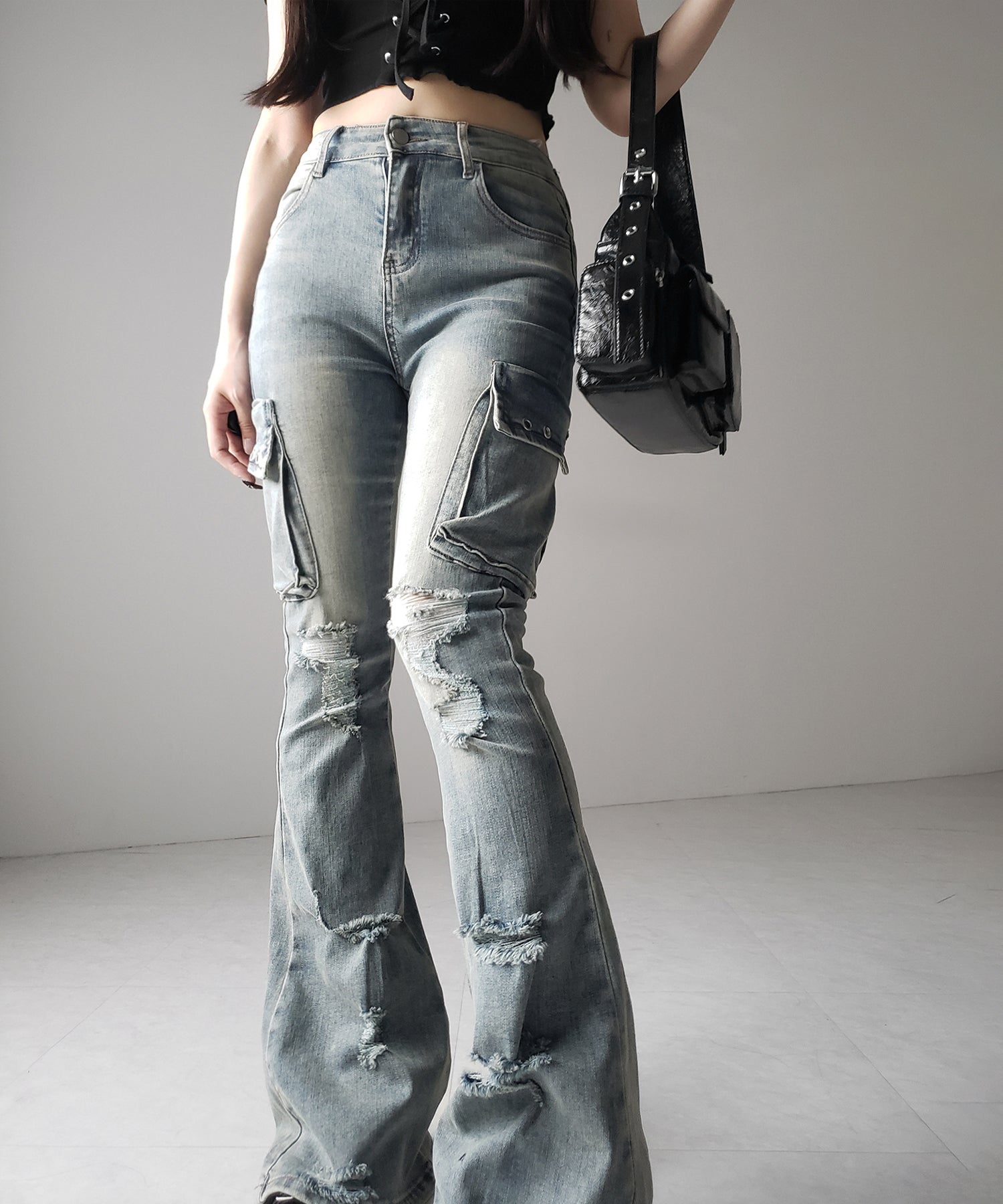【 2color / 4size 】カーゴデザインヴィンテージライクダメージストレッチフレアデニム / cargo design vintage-like damage stretch flare denim