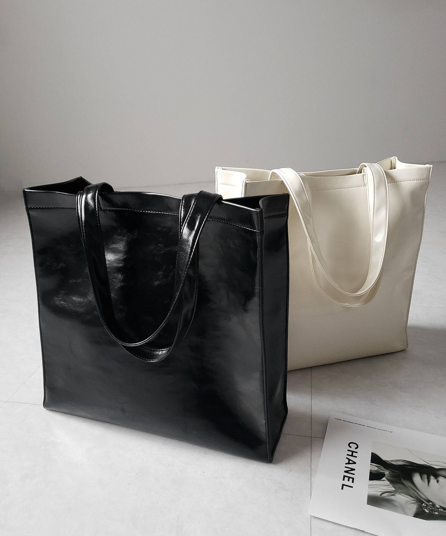 【 2color / 大容量 】フェイクレザービッグスクエアトートバッグ / fake leather big square tote bag