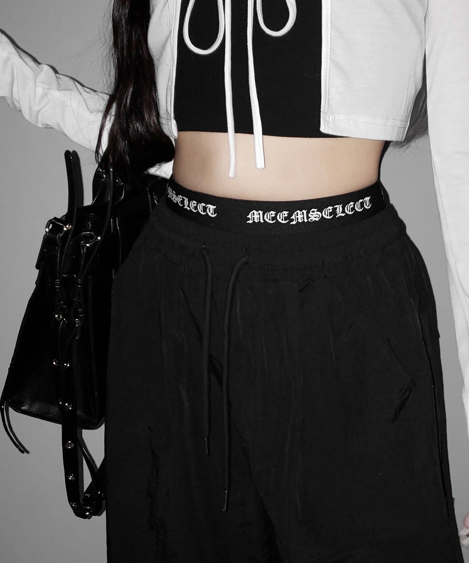 【 2color / 裾絞り可能 】ウエストロゴナイロンライクワッシャーワイドパンツ / waist logo nylon-like washer wide pants