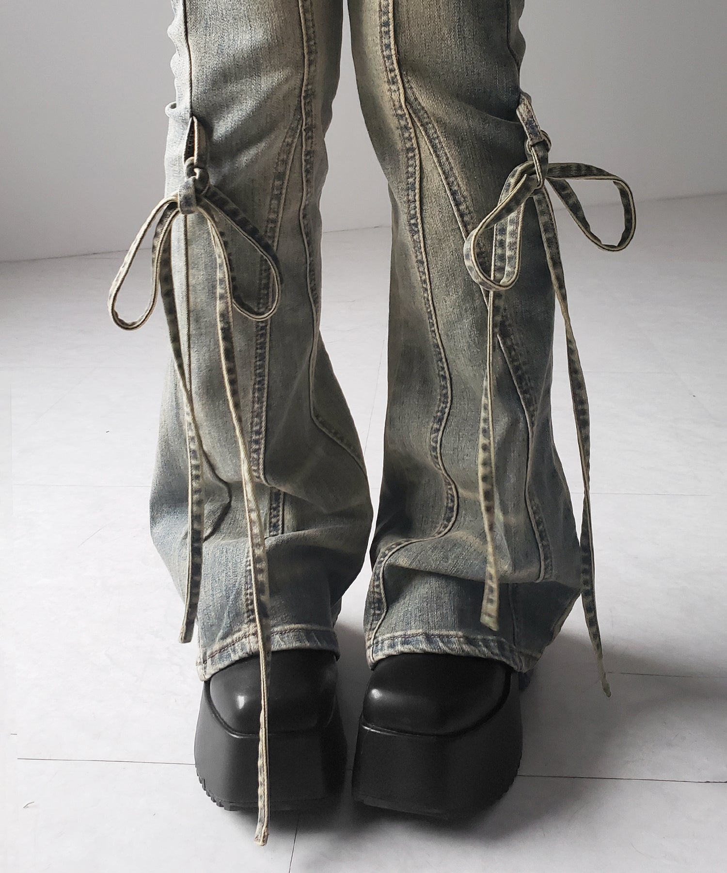 【 2color / 4size 】ストラップリボンヴィンテージストレッチフレアデニム / strap ribbon vintage stretch flare denim