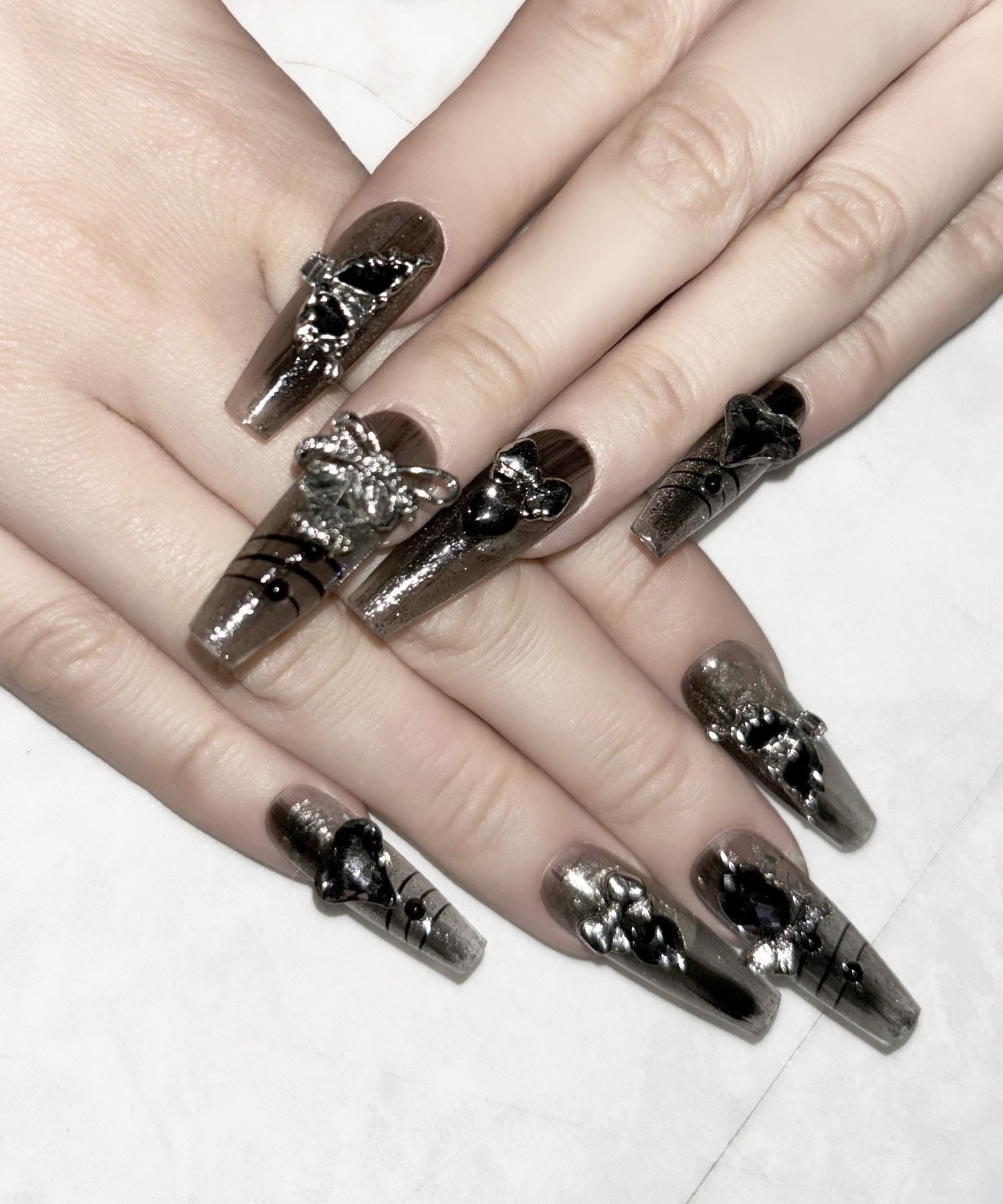 ビジューストーングリッターシアーネイルチップ / bijou stone glitter sheer nail tips