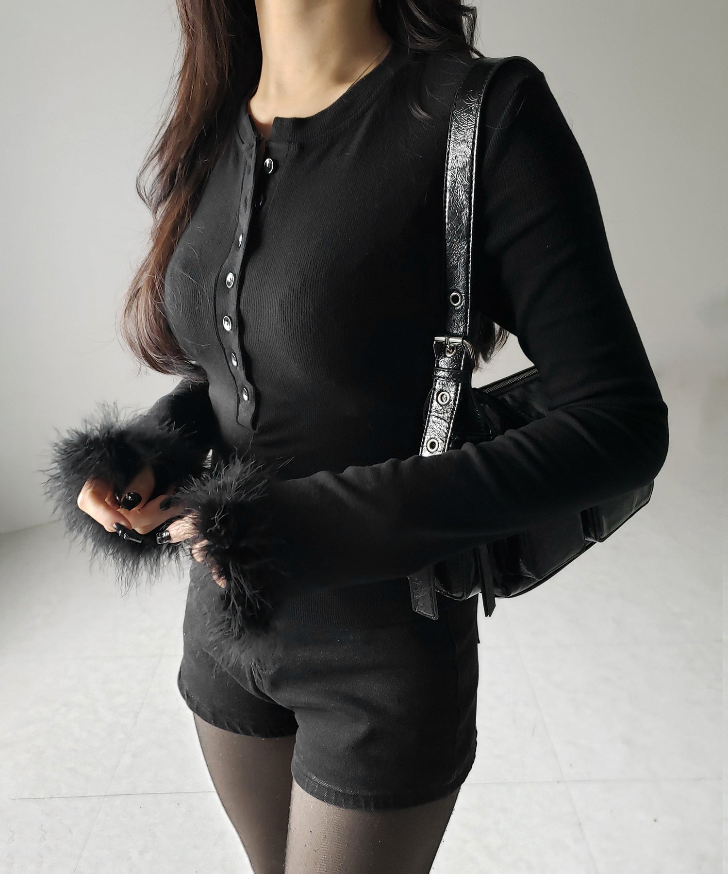 【 2color 】ファースリーブヘンリーネックリブトップス / fur sleeve henley neck lib tops