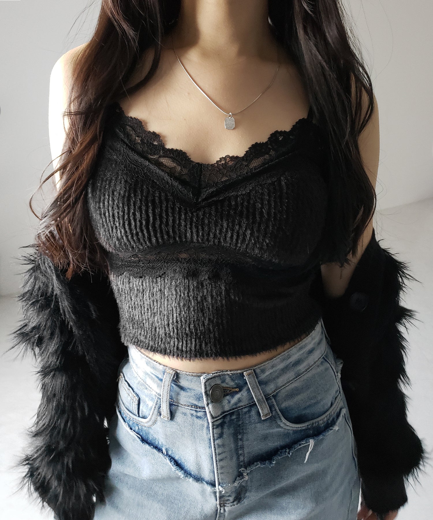 【 カップ付き 】ダブルレースシャギーファーショートビスチェキャミソール / double lace shaggy fur short bustier camisole