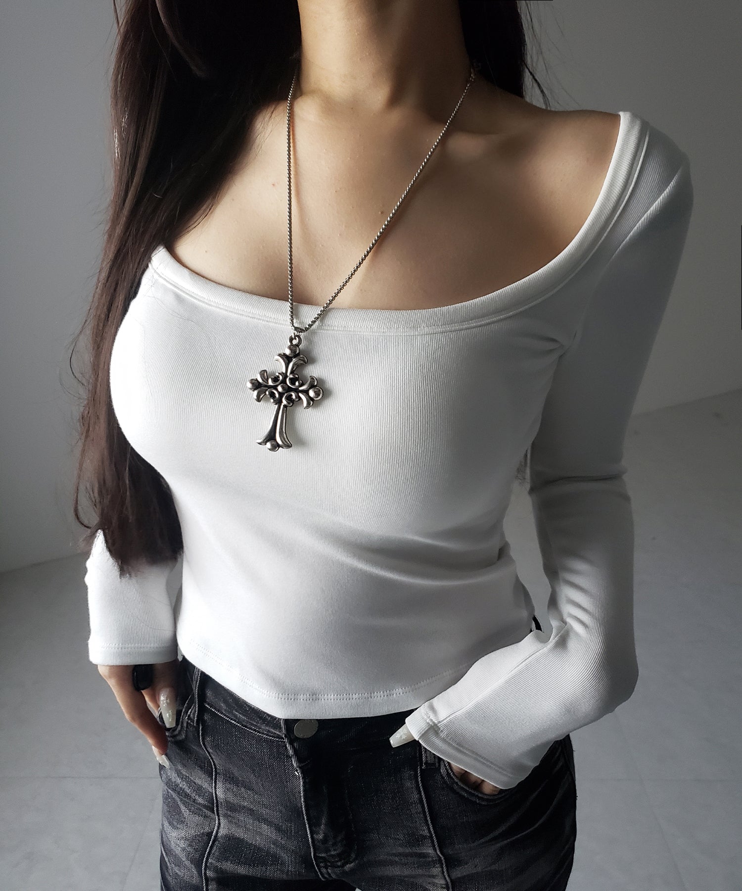 【 オフショル可能な2WAY / カップ付き 】裏起毛スクエアネックぴちカットソートップス / urakimo square neck pichi cutsew tops