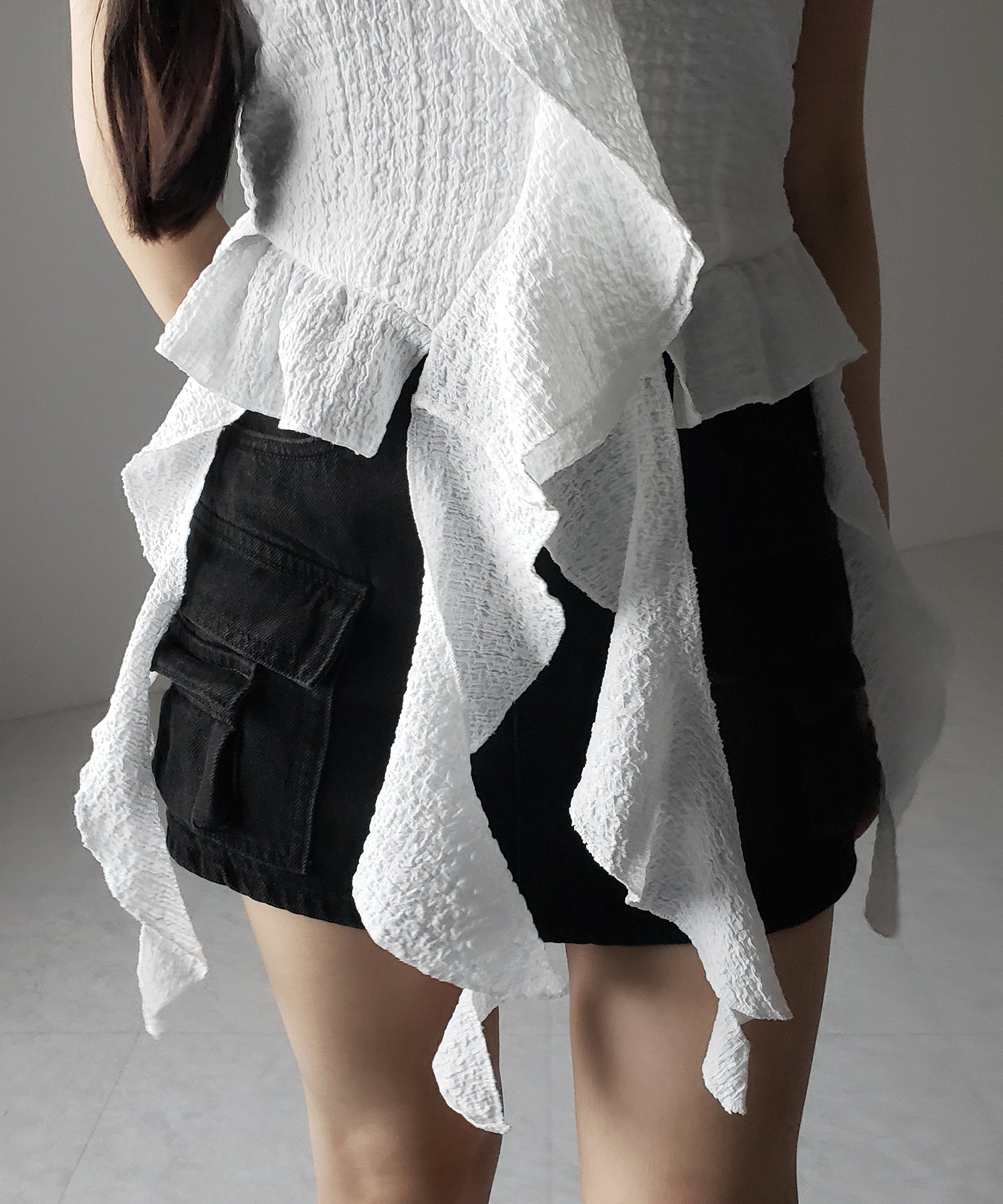 ラッフルフリルレイヤードビスチェキャミソール / ruffle frill layered bustier camisole