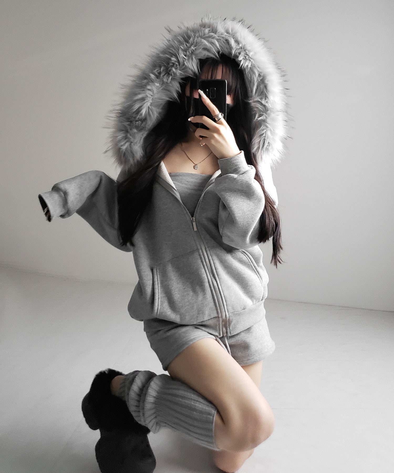 【 セットアップ 】裏起毛ファーフードオーバージップパーカー&スウェットショートパンツ / Urakimo fur over zip hoodie & sweat short pants SETUP