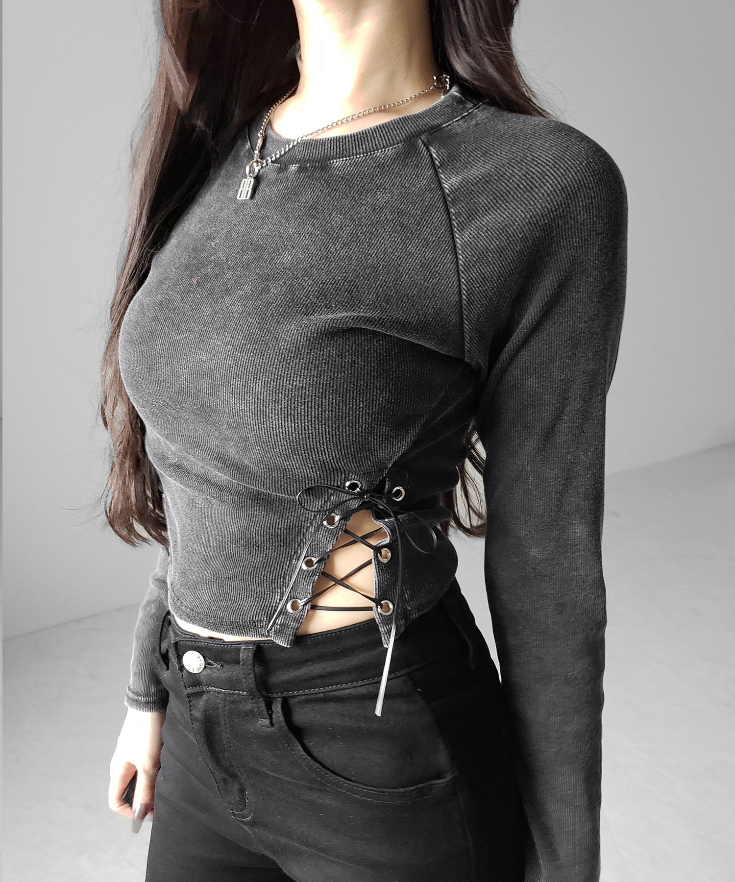 ヴィンテージサイドレースアップカットアウトショートロンT / vintage side lace up cutout short long sleeve T-shirts