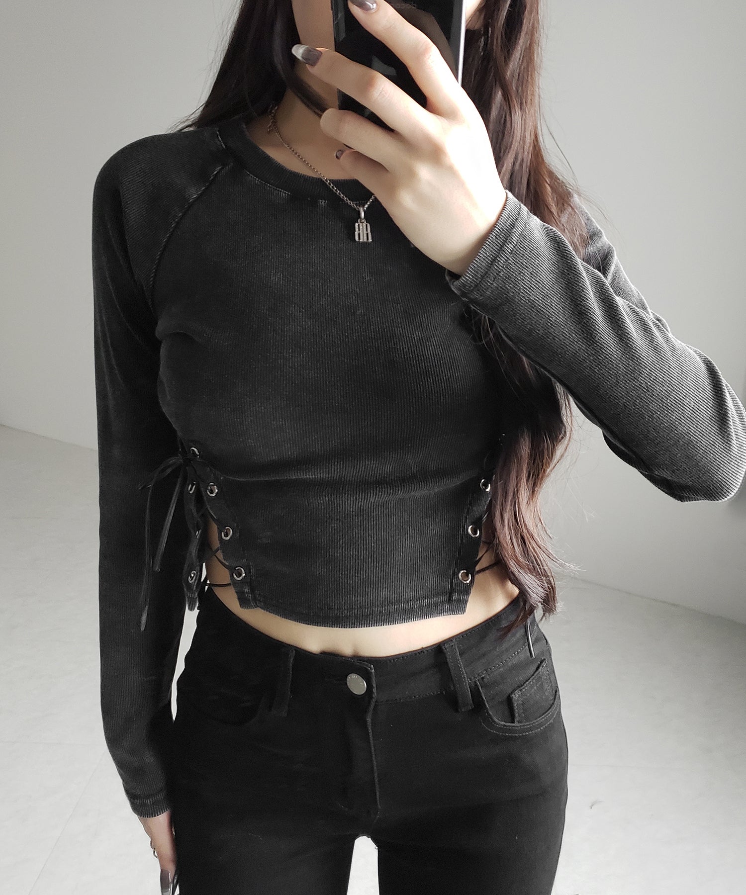 ヴィンテージサイドレースアップカットアウトショートロンT / vintage side lace up cutout short long sleeve T-shirts