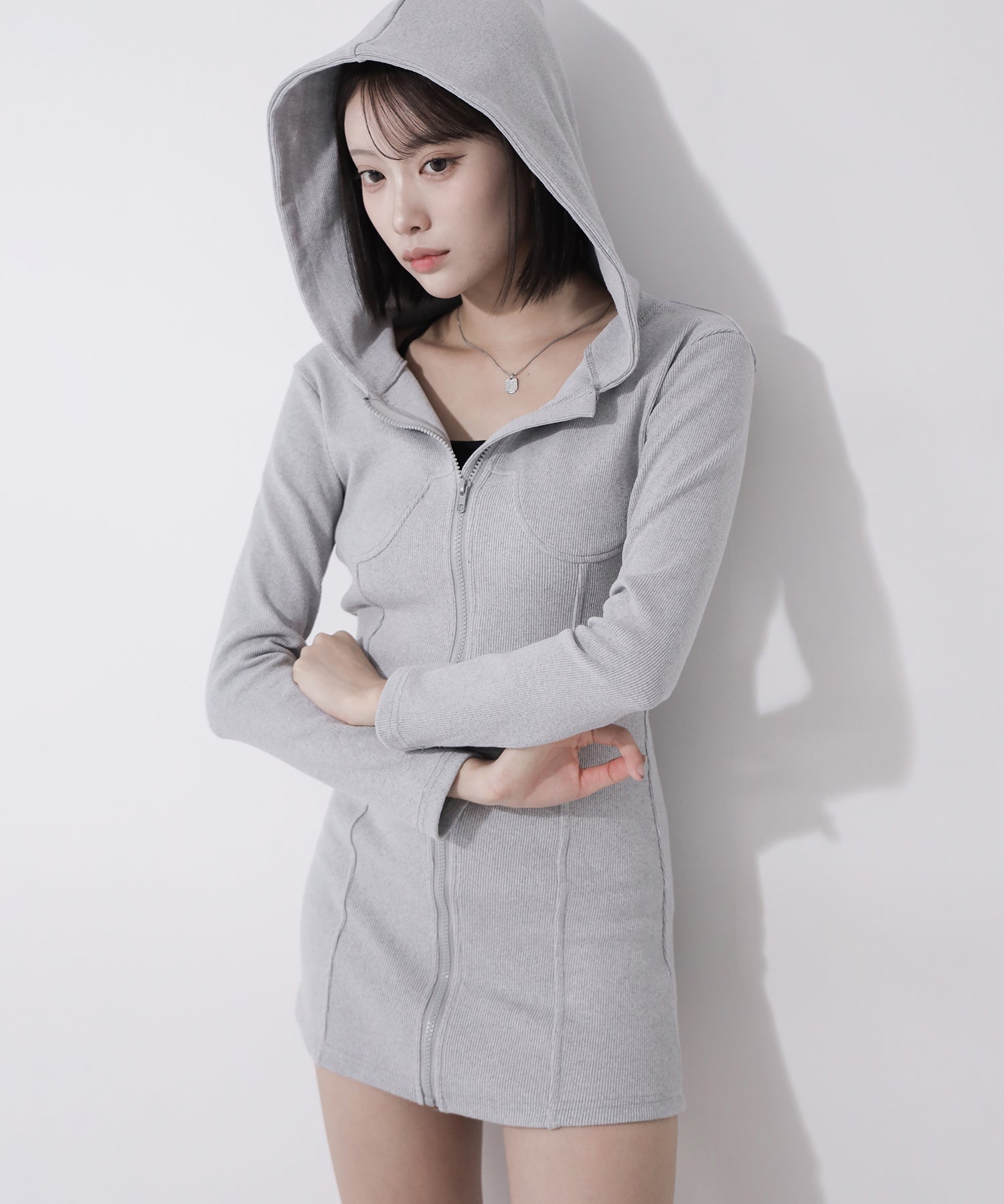 フーディジップアップスリムラインミニワンピース / Hoodie zip up slimline mini onepiece