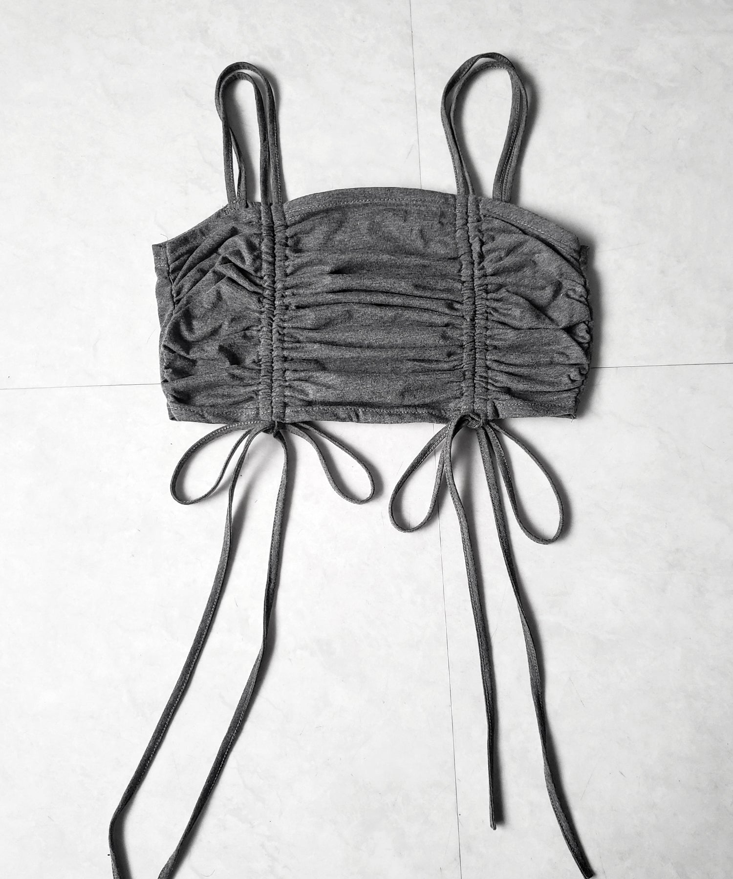 3WAYクロスストラップリボンシャーリングショートキャミソール / 3WAY cross strap ribbon shirring short camisole