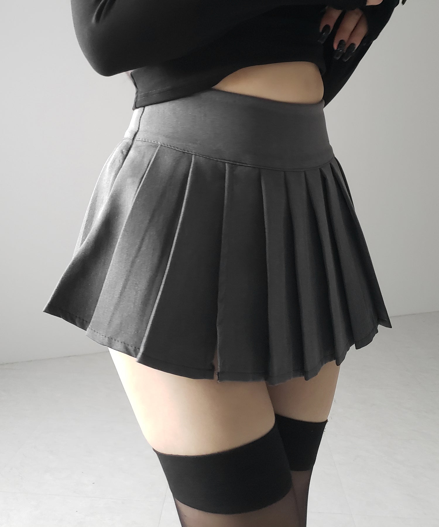 プリーツマイクロミニスカパン / pleated micro mini skirt pants