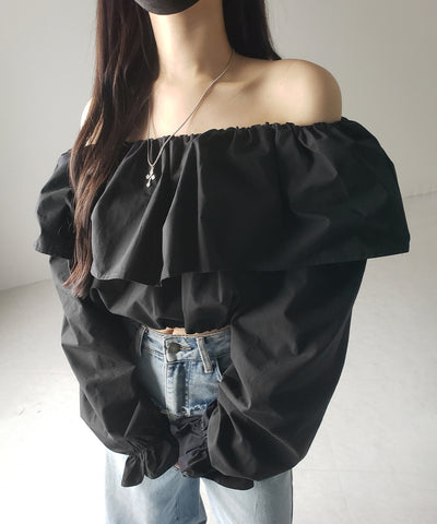 オフショルダーフリルショートブラウス /off shoulder frill short blouse