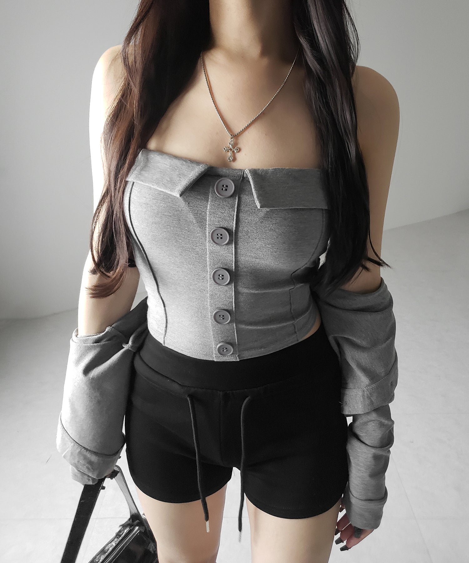 【 2点セット 】フロントボタンベアトップ + クロップドカットソーカーディガン SET / front button bare top + cropped cutsaw cardigan SET