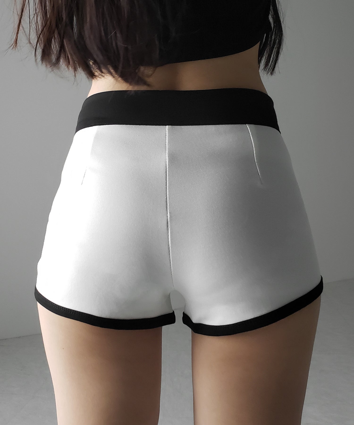 【 2color /2size 】バイカラーマイクロミニスパンショートパンツ / bicolor micro mini span short pants