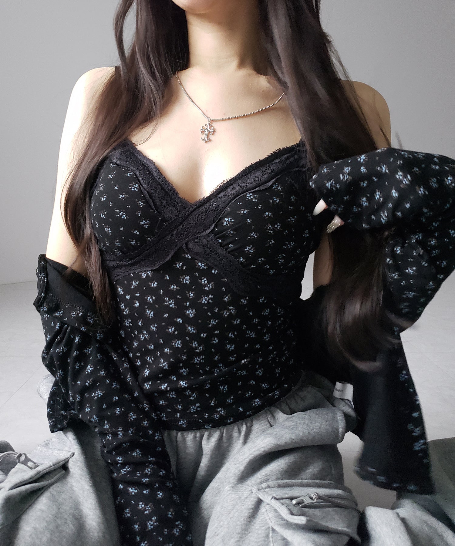【 2点セット 】小花柄レースキャミソール + カーディガン SET / ( 2piece SET )Floral lace camisole + cardigan SET