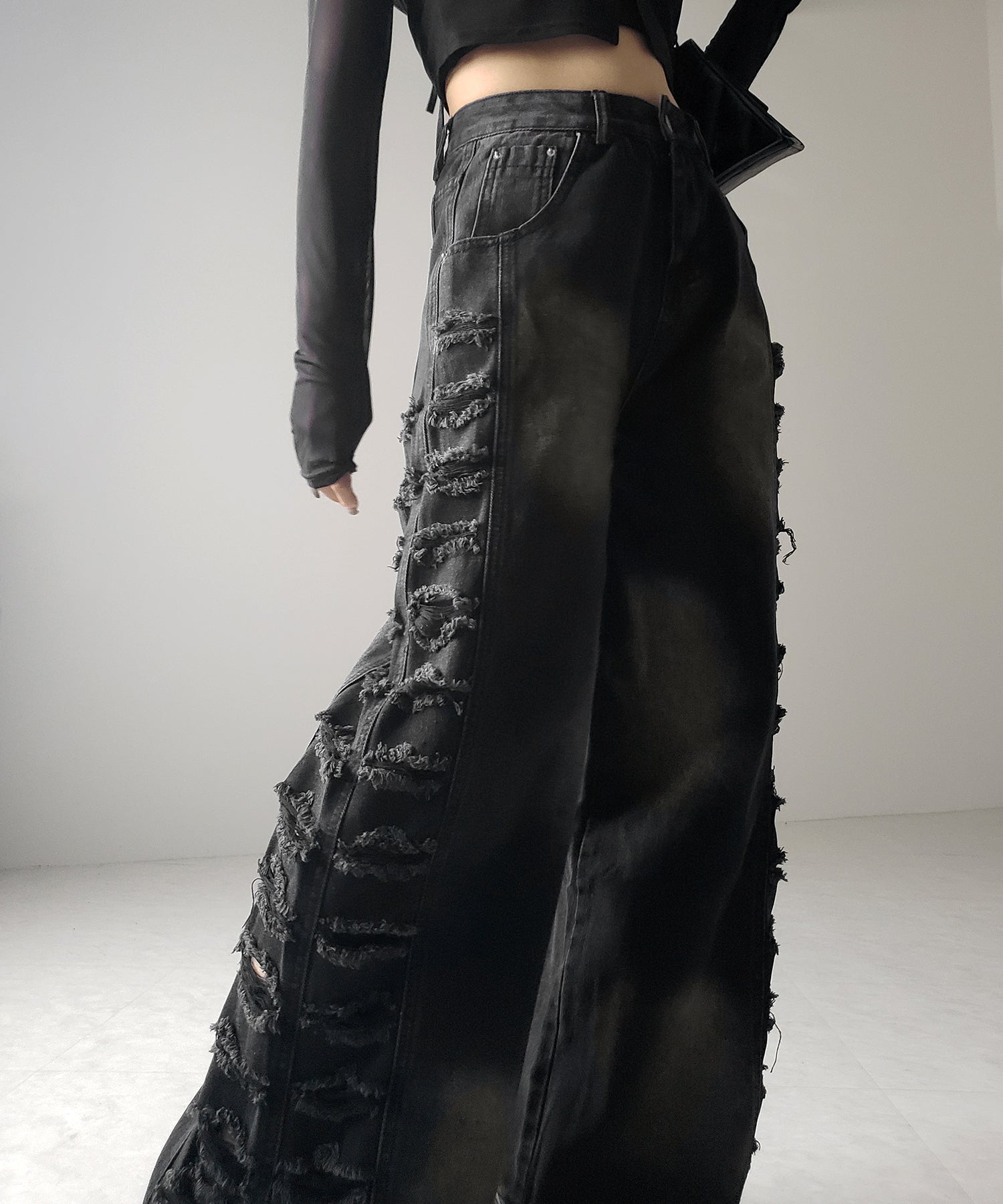 【 4size 】ヘビークラッシュサイドダメージブラックヴィンテージデニム / heavy crush side damage black vintage denim