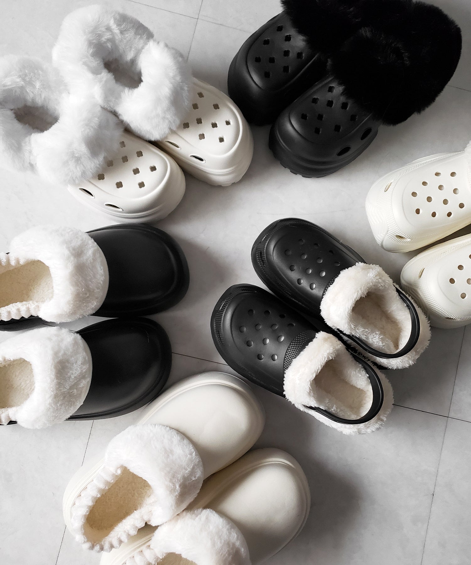 フェイクファー厚底クロッグサンダル / Fake fur platform clog sandals