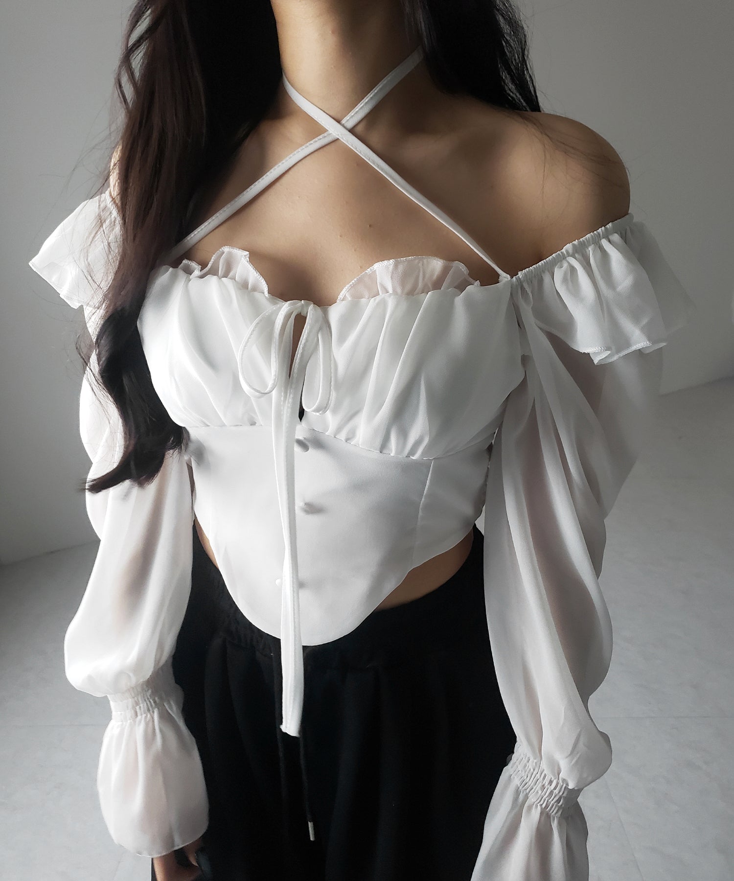 【 2WAY 】フロントリボンクロスネックオフショルシフォンブラウス / front ribbon cross neck off-shoulder chiffon blouse