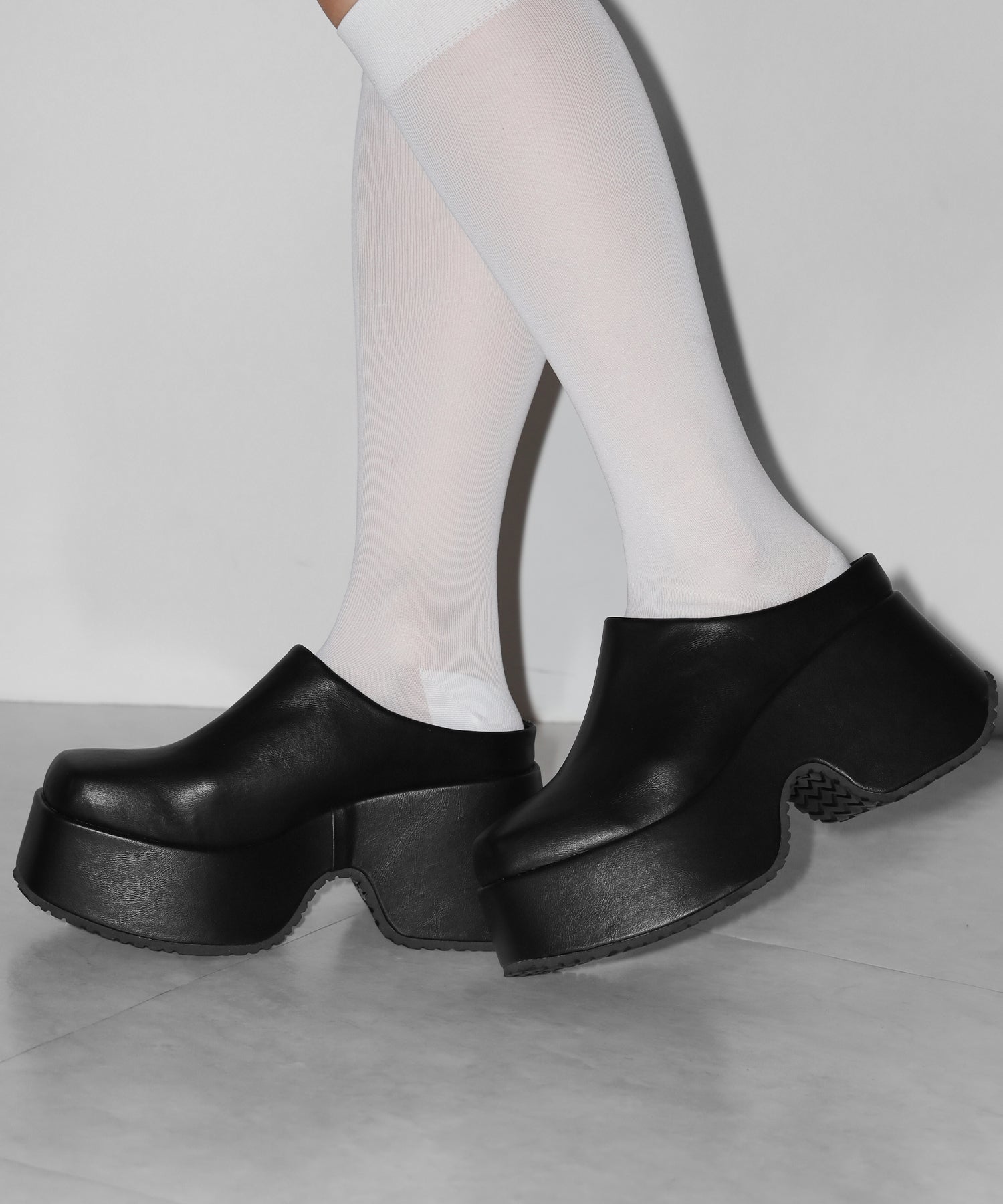 厚底スクエアサボサンダル/platform square sabo sandals