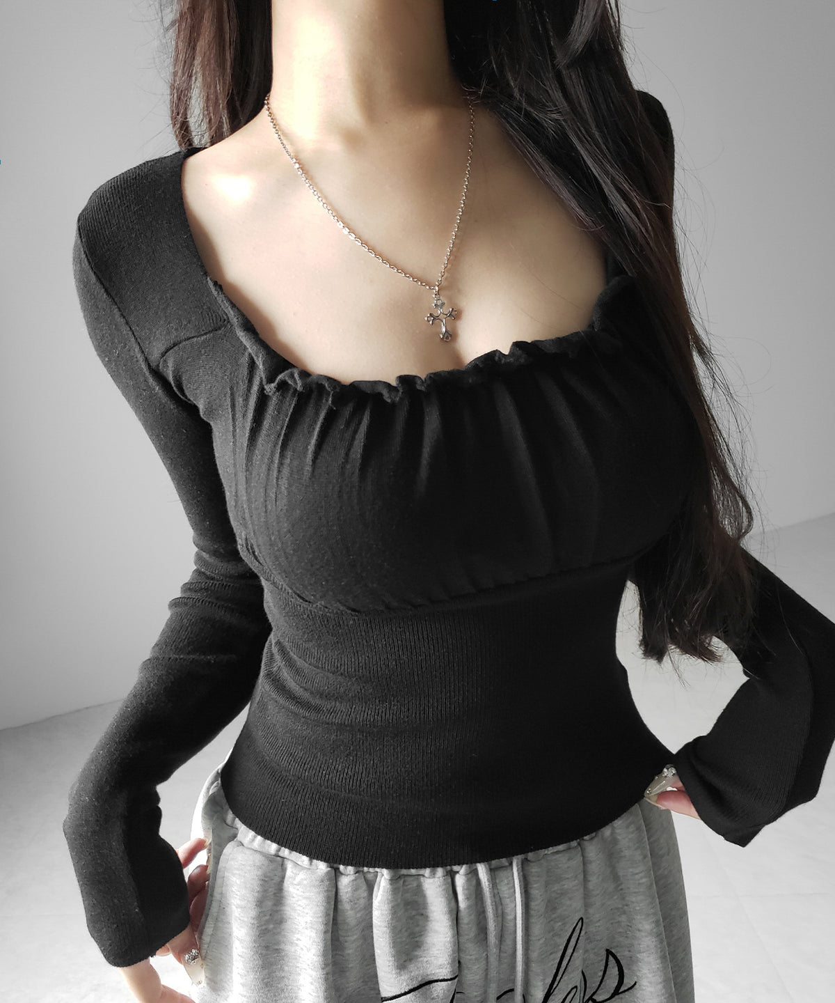 フリルギャザースクエアネック長袖ニットトップス / frill gather square neck longsleeve knit tops