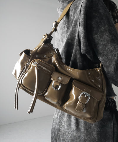 【 ショルダーにできる2WAY 】 4アウトポケットワンハンドルショルダーバッグ / 4 outpocket onehandle shoulder bag