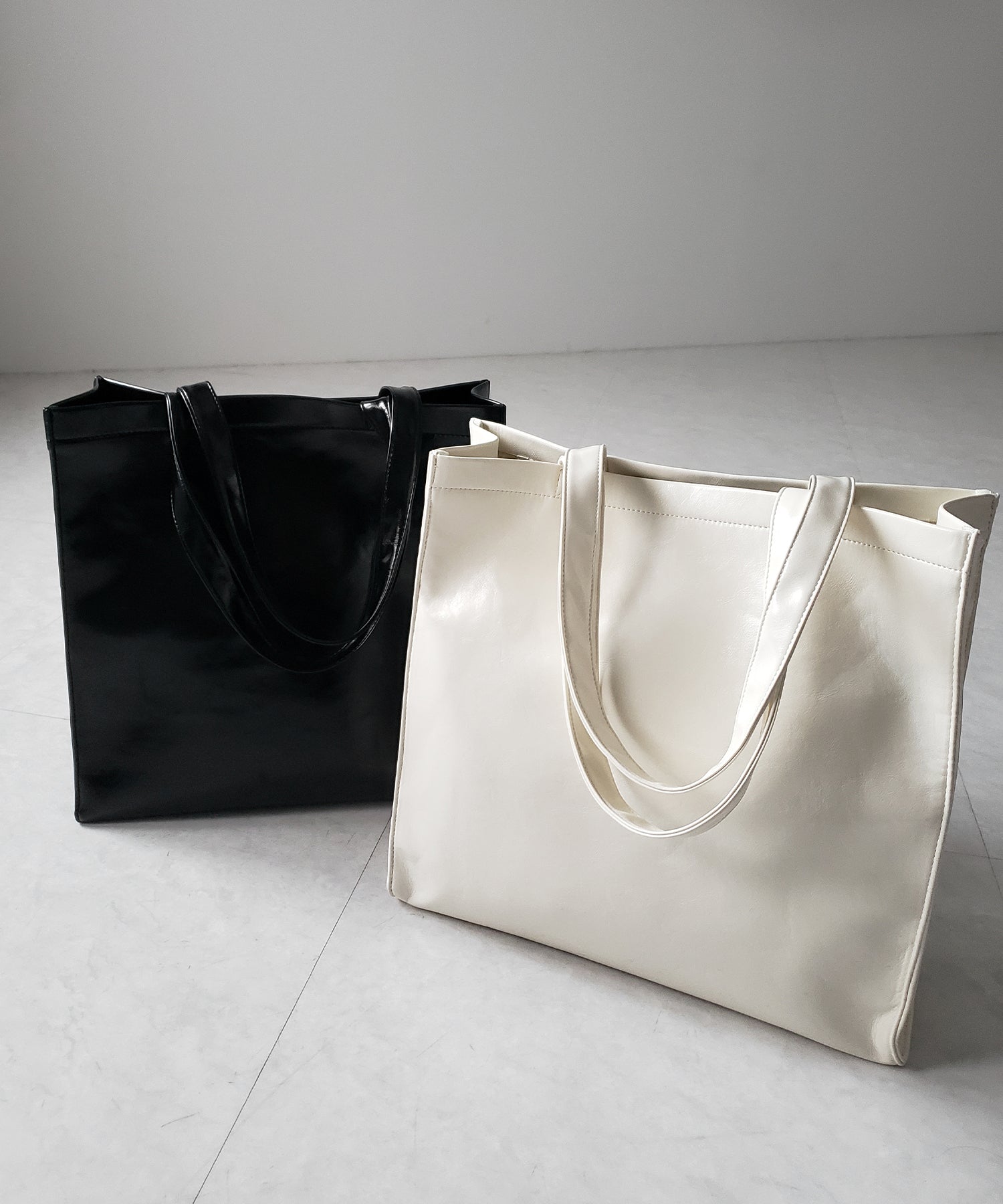 【 2color / 大容量 】フェイクレザービッグスクエアトートバッグ / fake leather big square tote bag