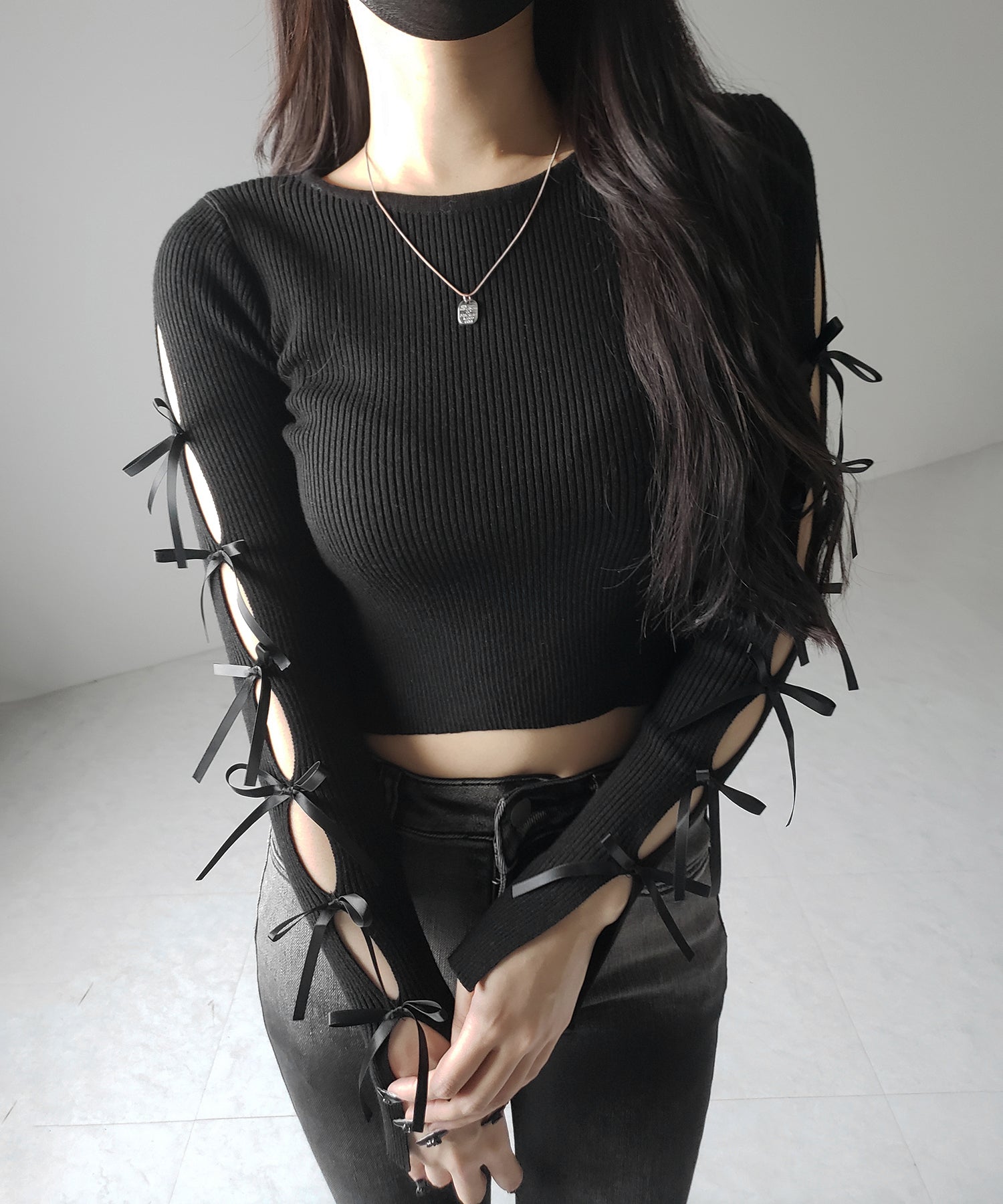【 2color 】カットアウトリボンショートリブニット / cut out ribbon short rib knit
