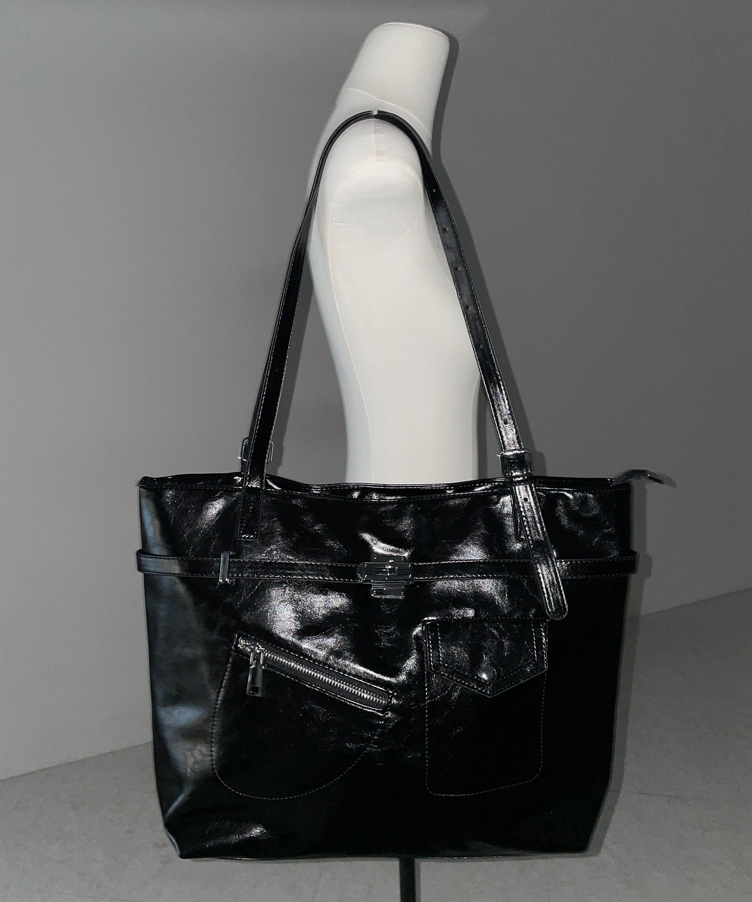 【 A4収納可 】デザインベルトフェイクレザースクエアトートバッグ / design belt fake leather square tote bag