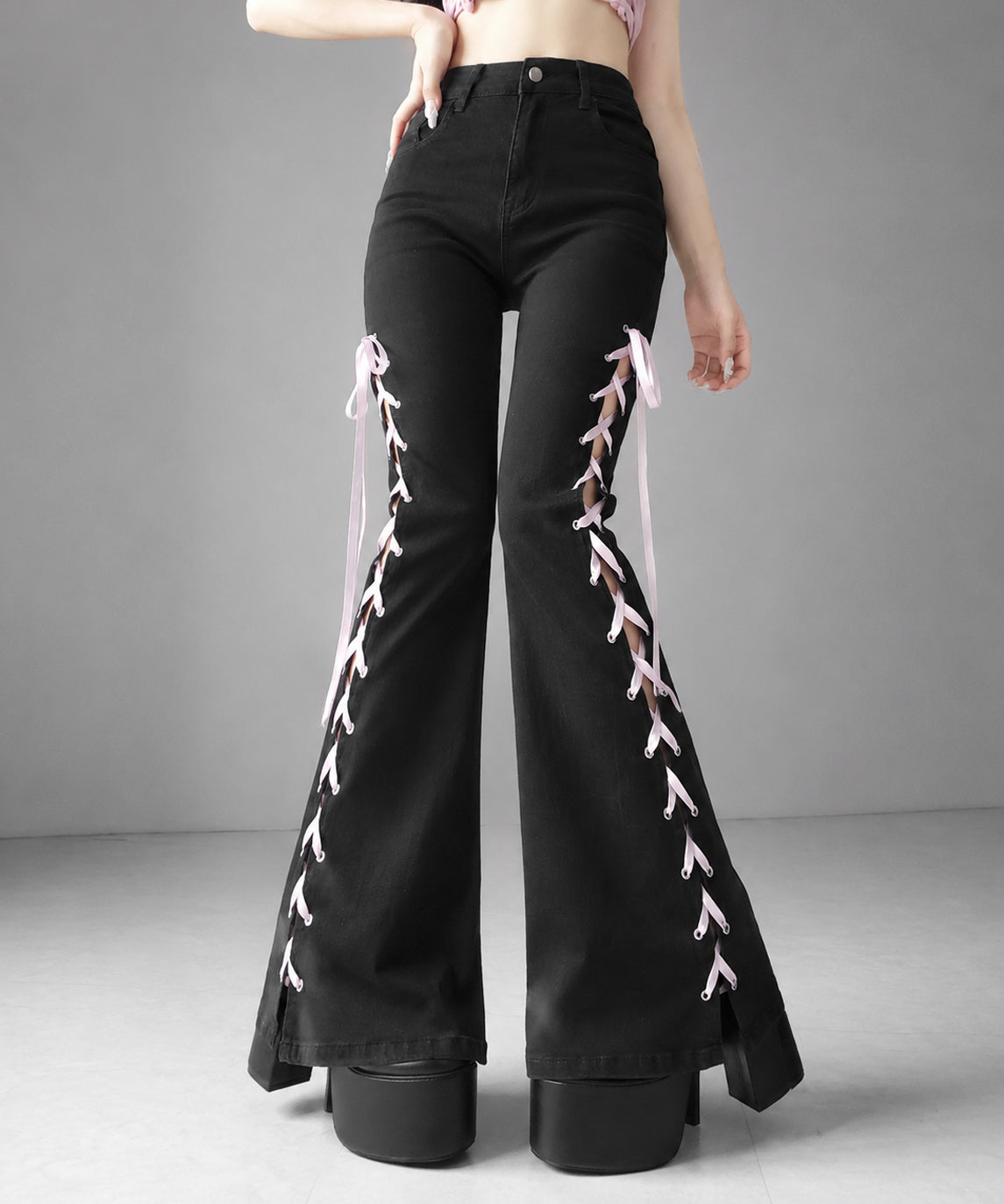 サテンリボンレースアップカットアウトストレッチフレアデニム / satin ribbon laceup cutout stretch flare denim