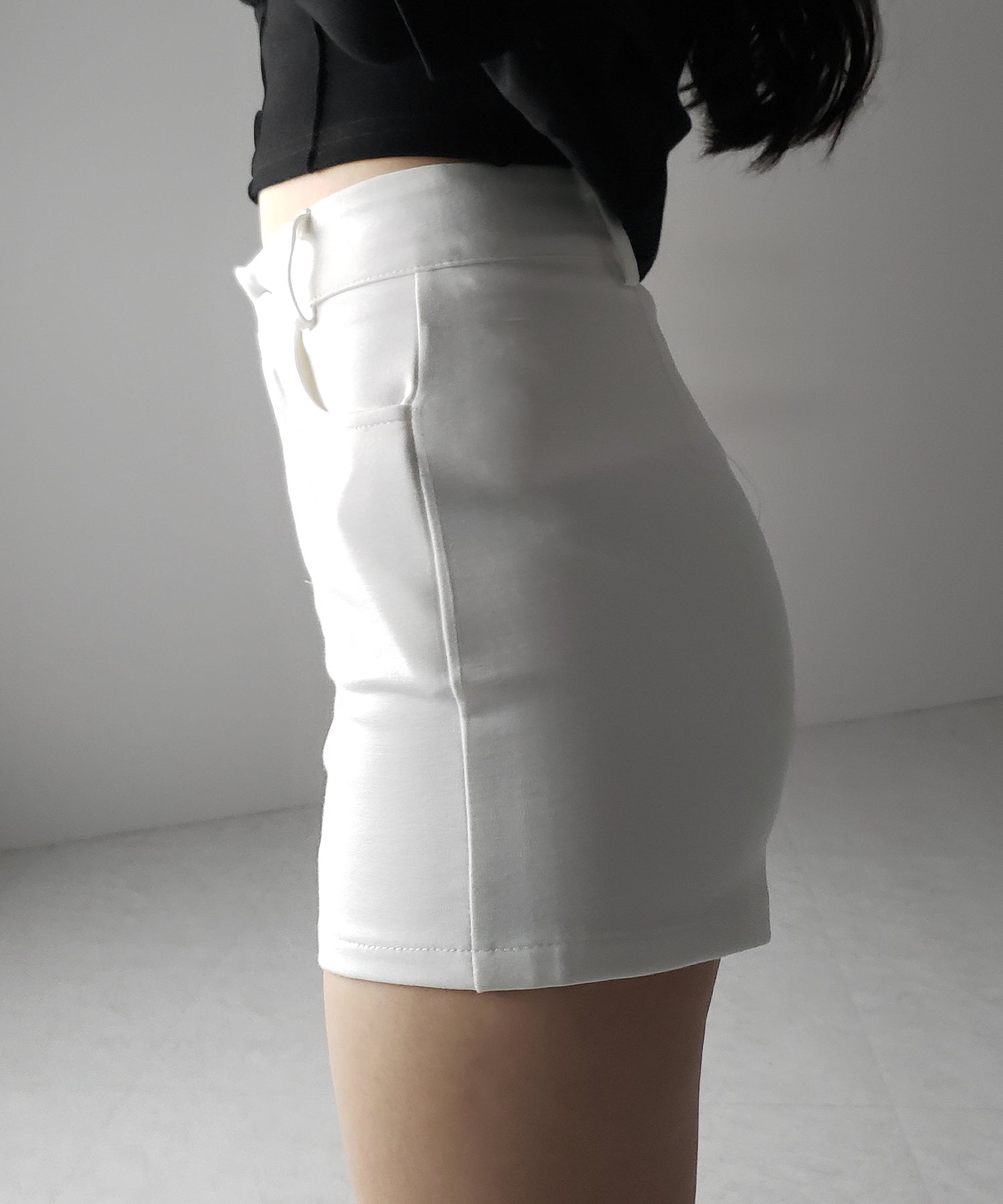 【 2color /4size 】ハイウエストタイトスパンショートパンツ / high waist tight span short pants