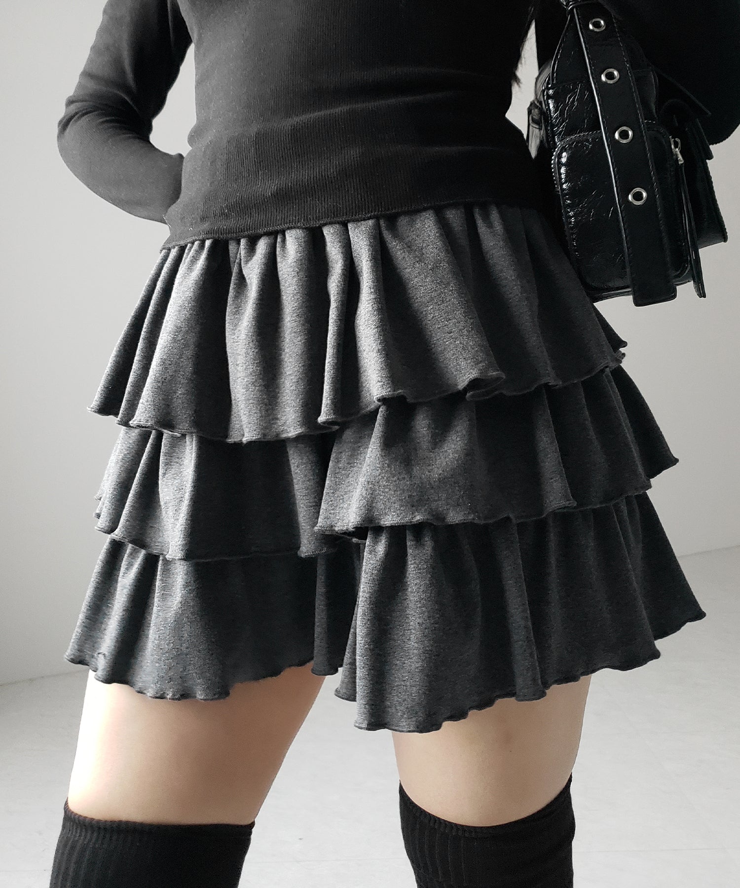 【 新色ピンク追加!4color 】3段フリルカットソーミニスカパン / 3 frill cutsew mini skirt pants