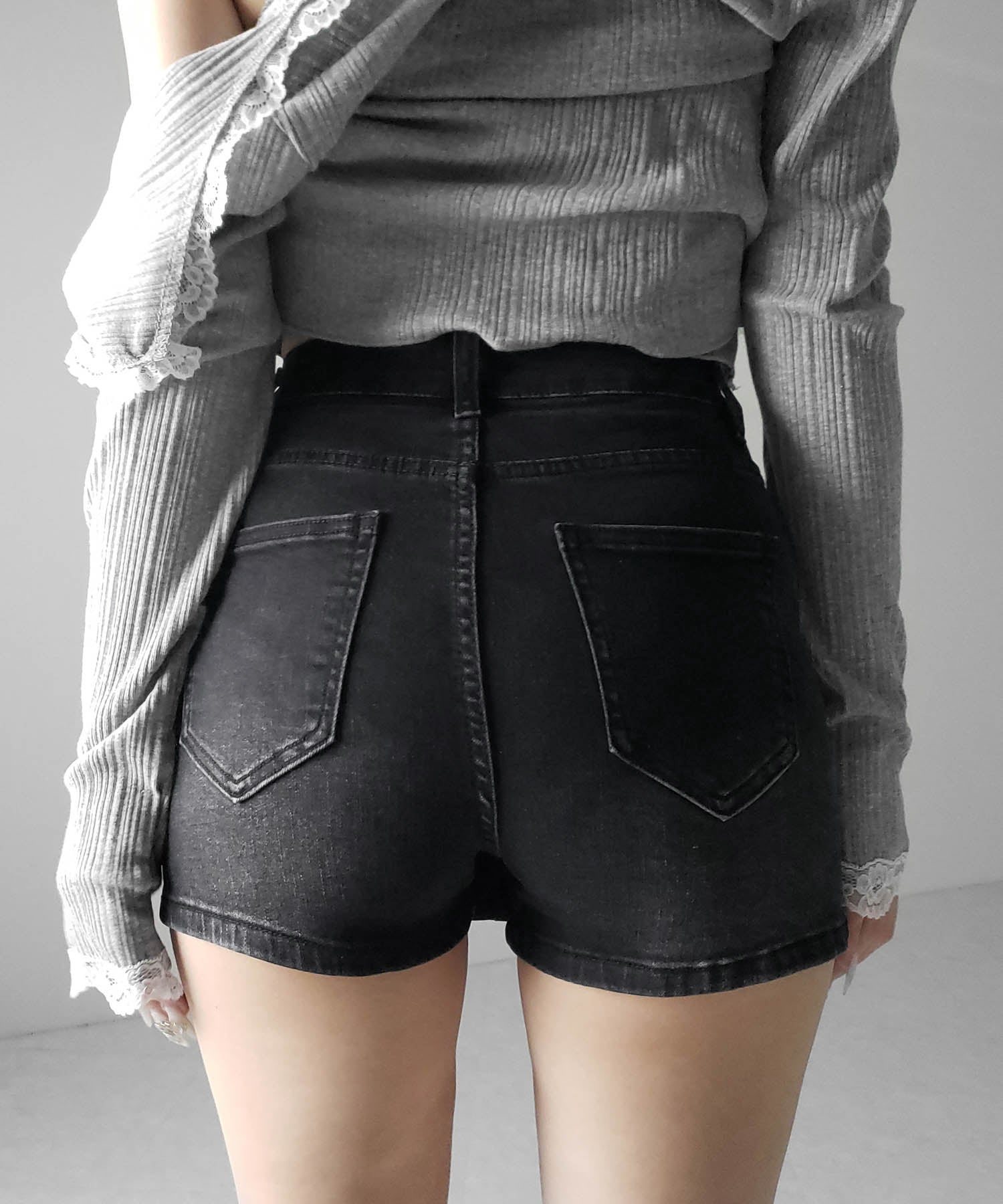 カーゴポケットレイヤードデニムミニスカパン / cargo pocket layered denim mini skirt pants