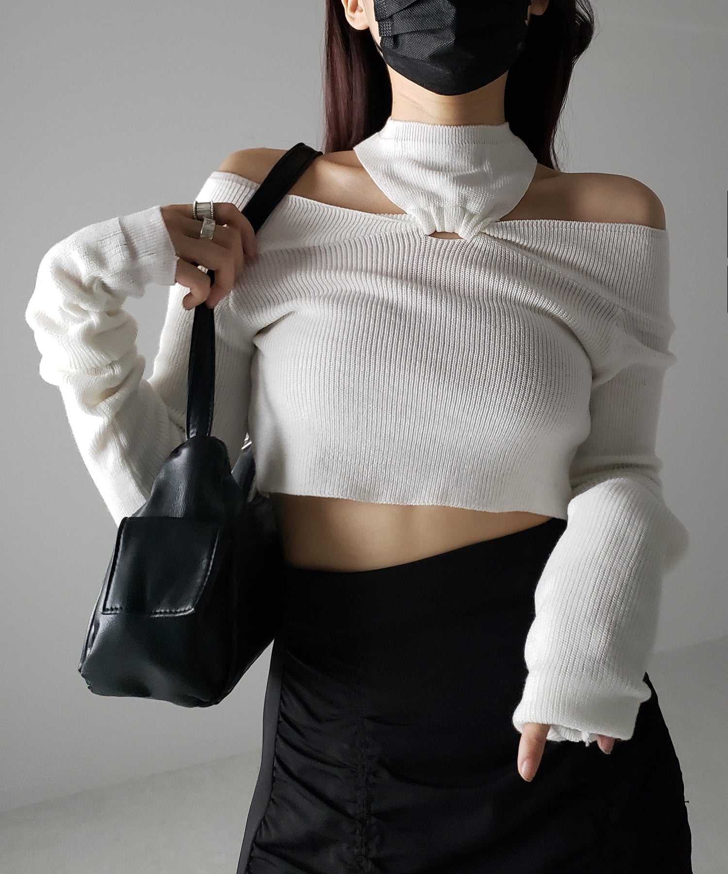 【 3 color 】カットアウトオフショルショートリブニット