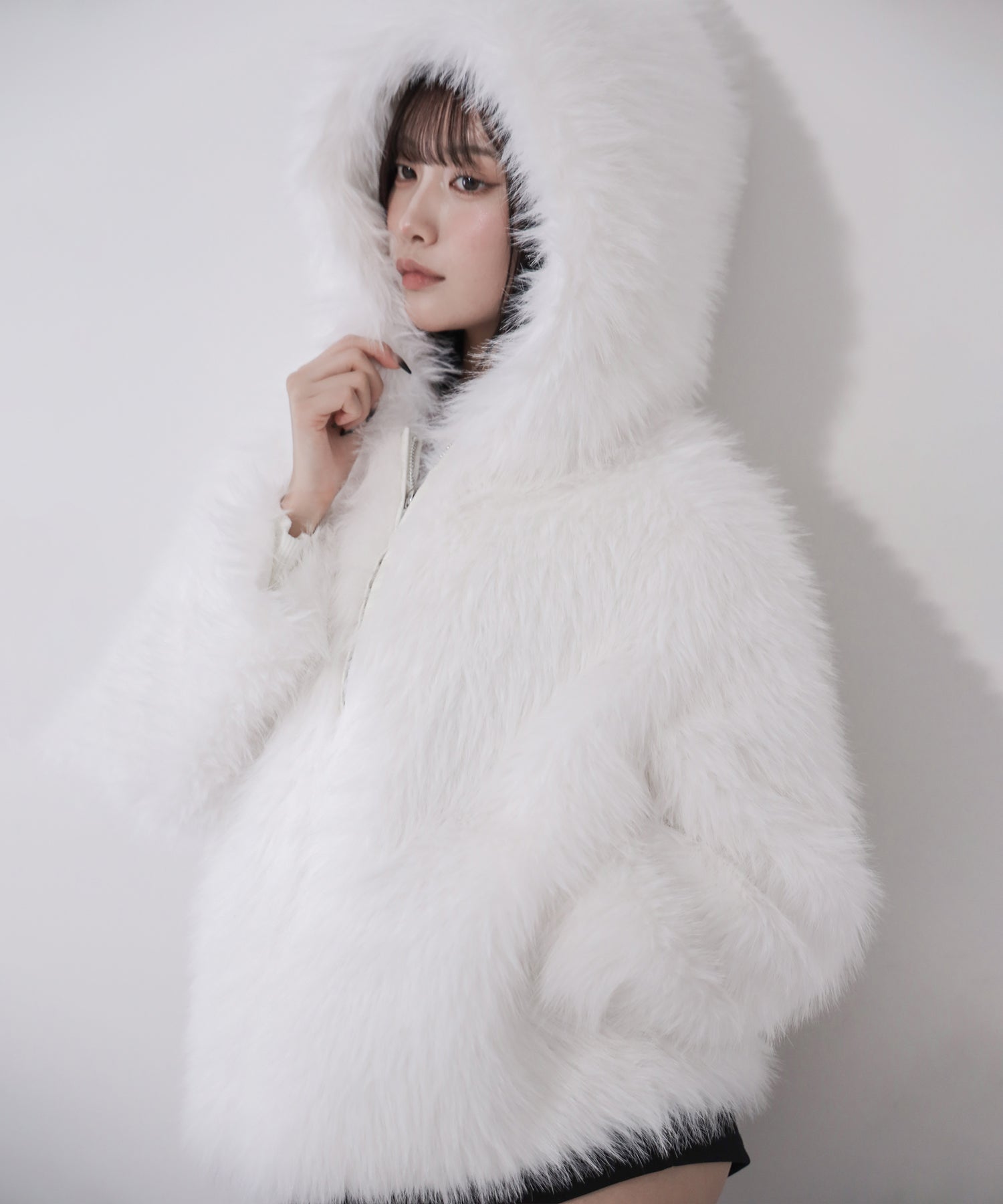 フェイクファーフーディミドルコート / fake fur hoodie middle coat