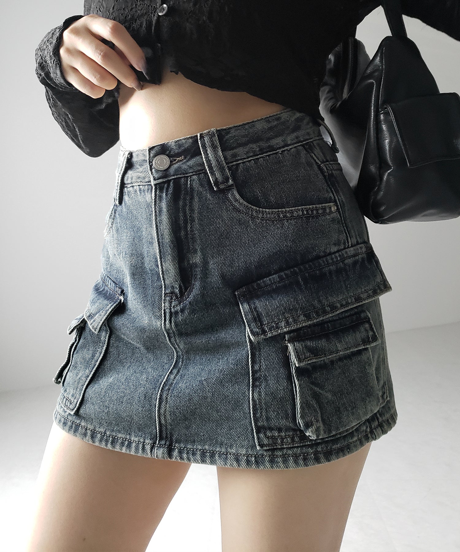 【 3size / 2color 】ダブルポケットヴィンテージカーゴデニムミニスカパン / double pocket vintage cargo denim mini skirt pants