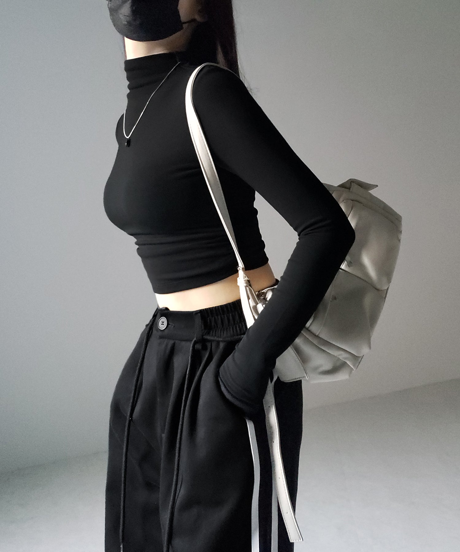 【 カップ付き / 裏起毛 】プチハイネックシャーリングショートカットソートップス